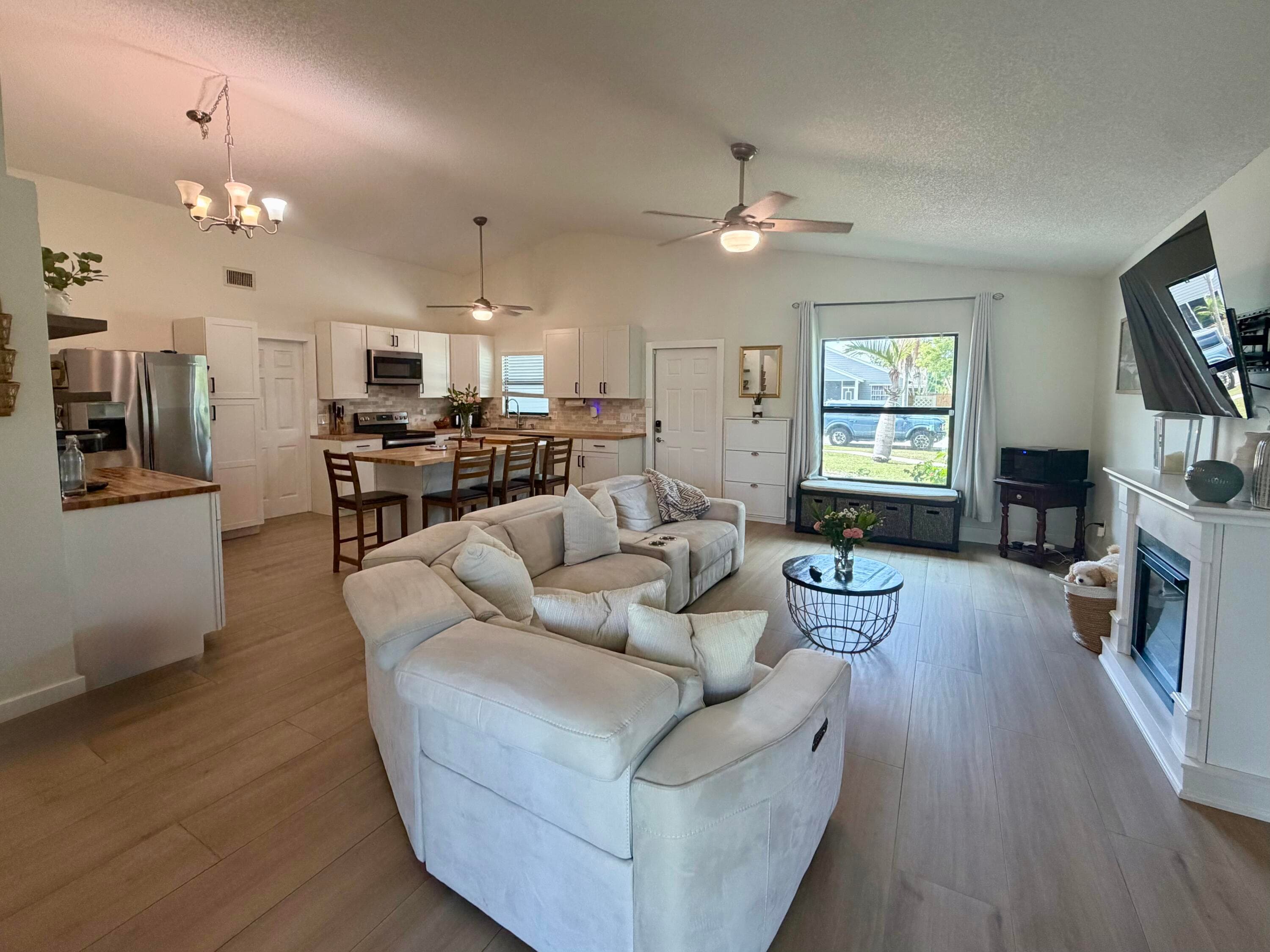 7856 Blackwood Lane, Lake Worth, FL 33467 — photo 8 of 23