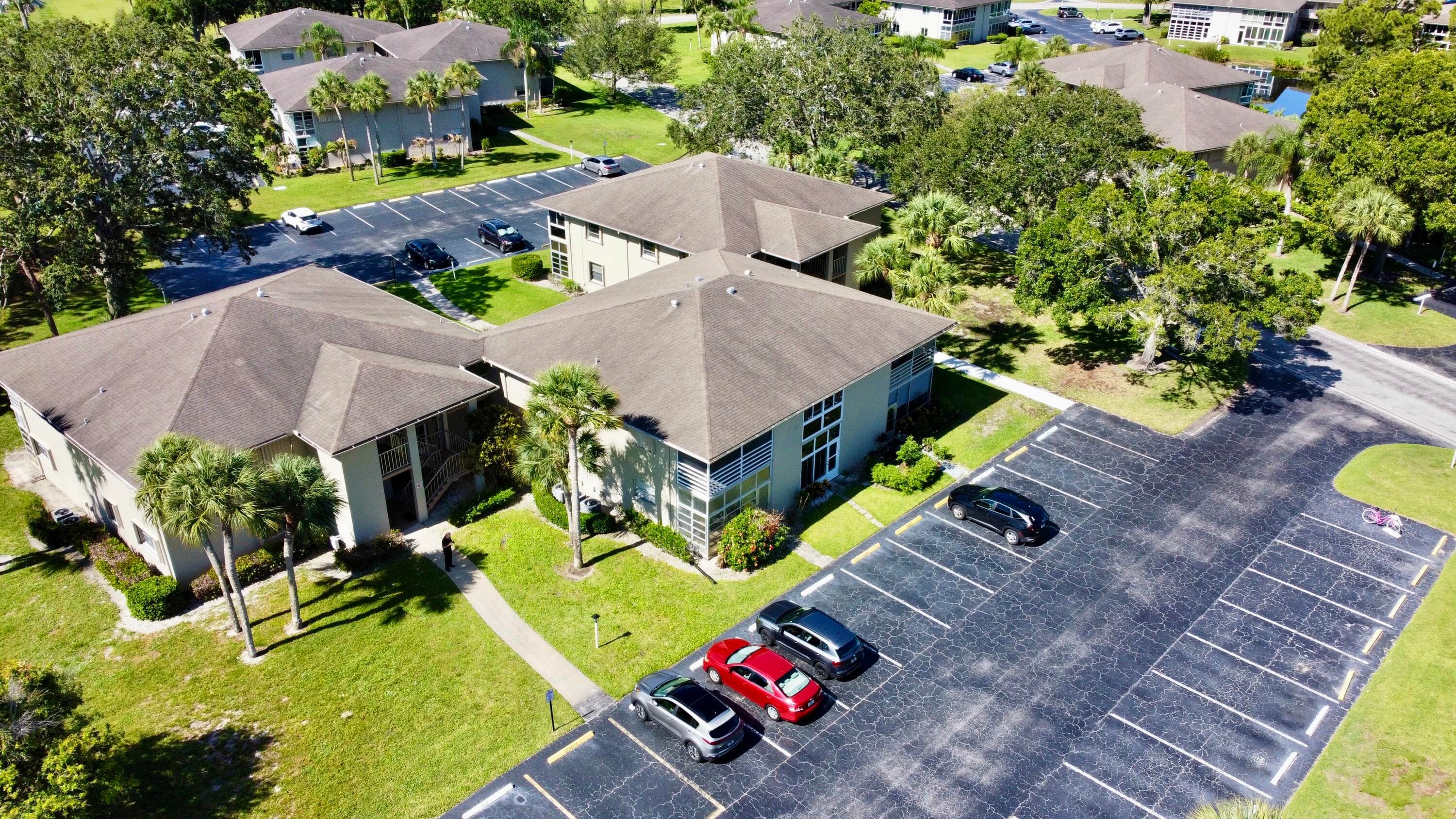 32 Lake Vista Trail 105, Port St. Lucie, FL 34952 — photo 3 of 29
