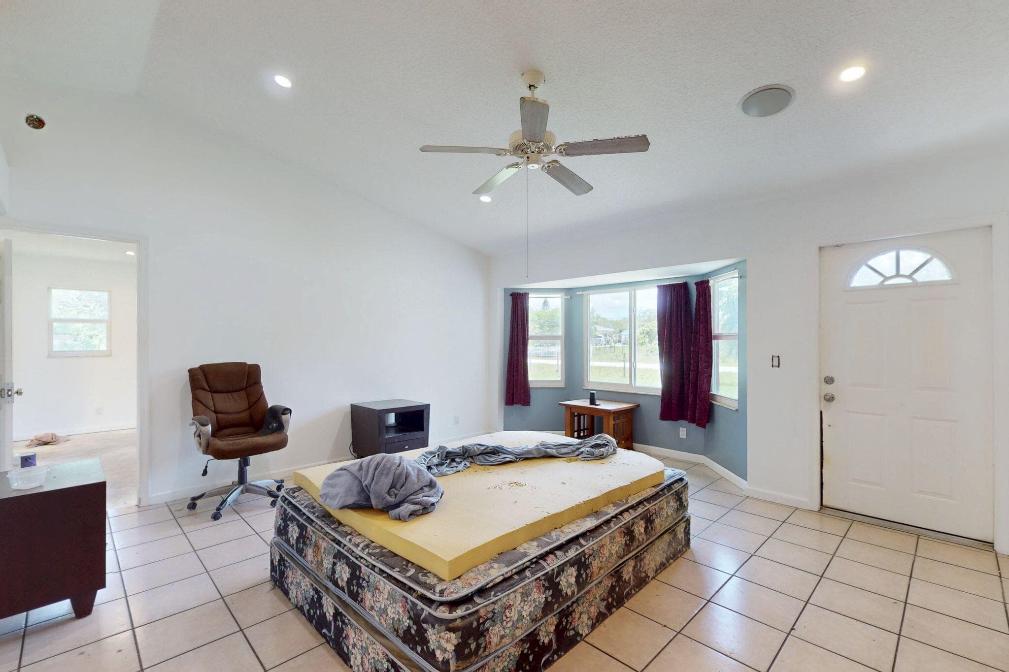 13387 N 68th St Street N, The Acreage, FL 33412 — photo 11 of 100