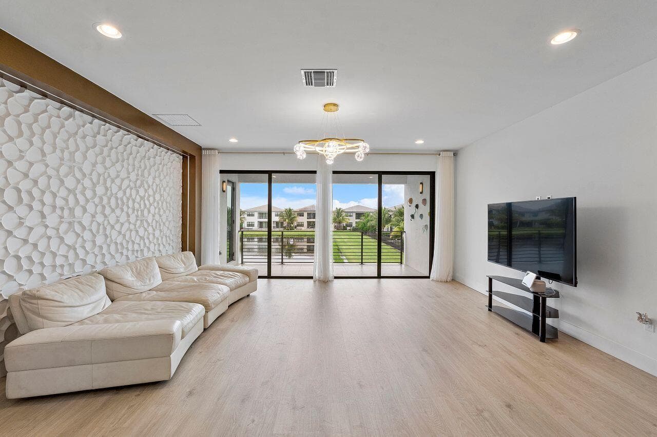 17057 Watersprite Lakes Road, Boca Raton, FL 33496 — photo 33 of 89