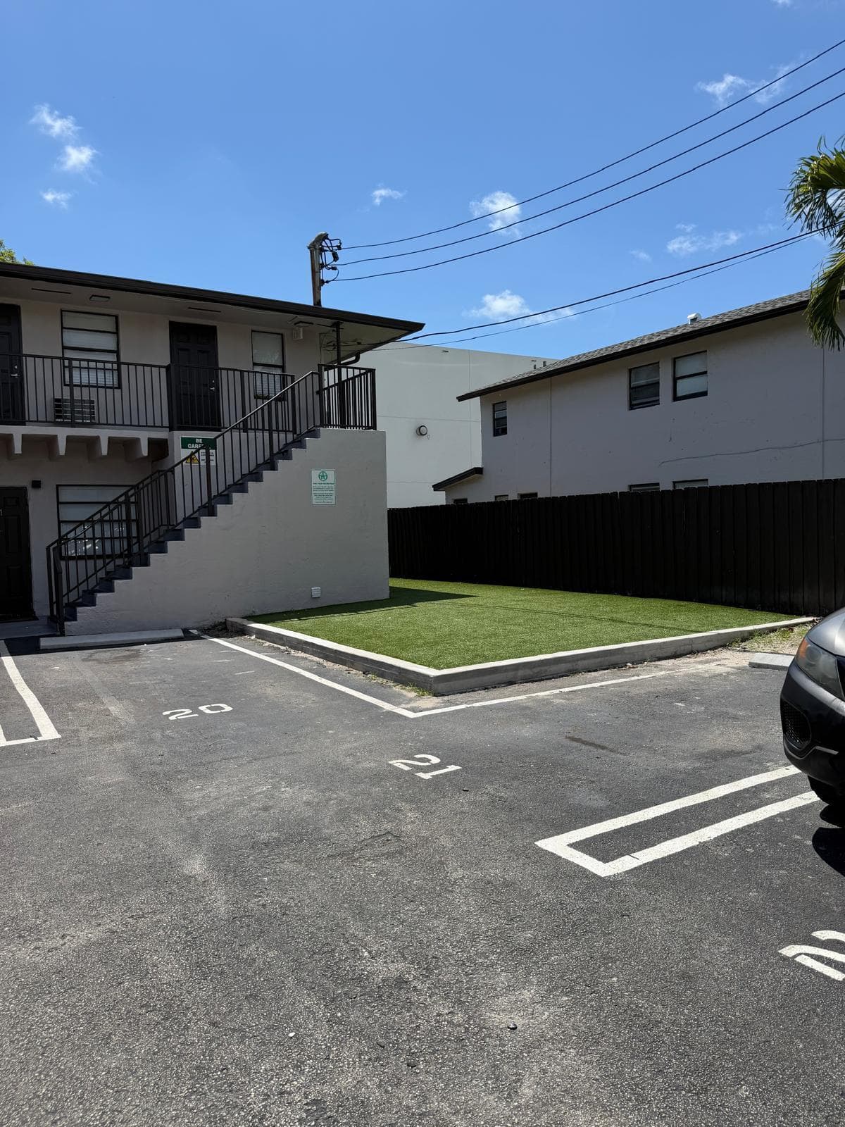 110 NW 7th Avenue 18, Pompano Beach, FL 33060 — photo 5 of 23
