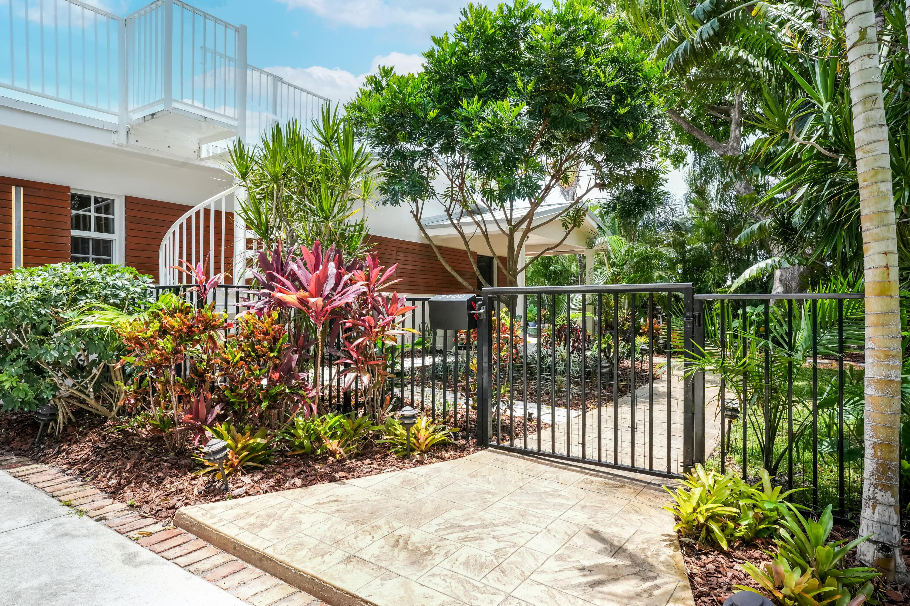2400 N Riverside Drive, Pompano Beach, FL 33062 — photo