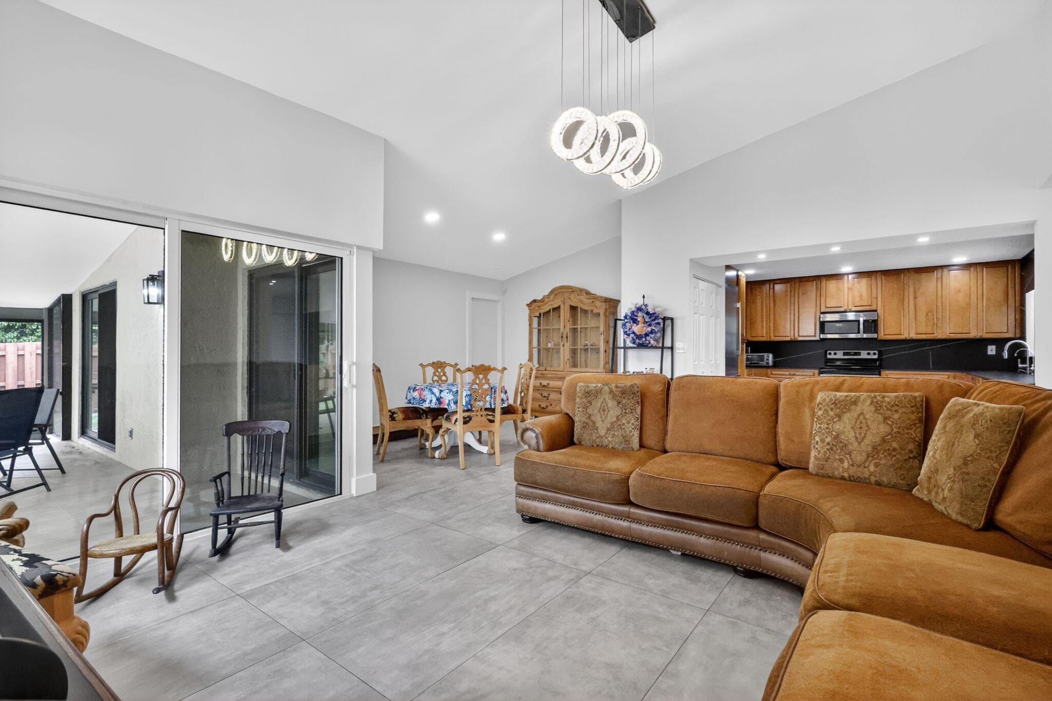 1230 NW 22nd Avenue, Delray Beach, FL 33445 — photo 14 of 34