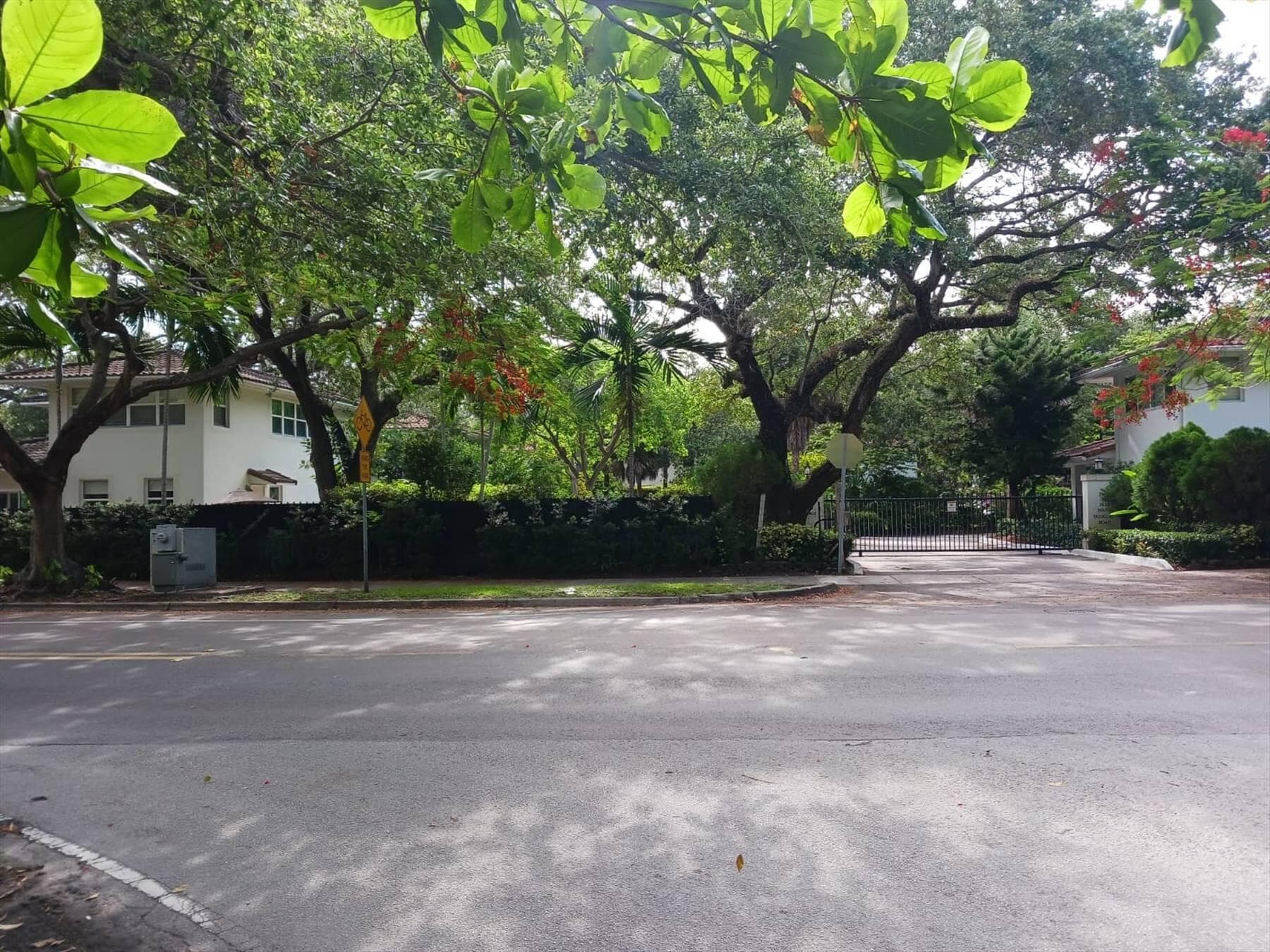3611 SW 37th Avenue 19, Coconut Grove, FL 33133 — photo