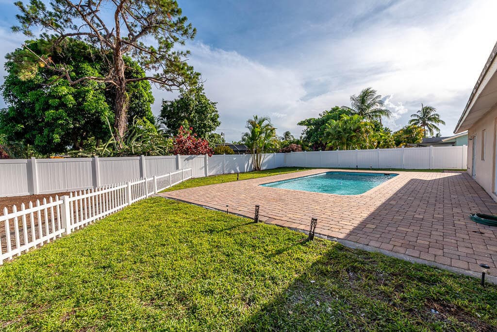 2712 Lake Ida Road, Delray Beach, FL 33445 — photo 2 of 34
