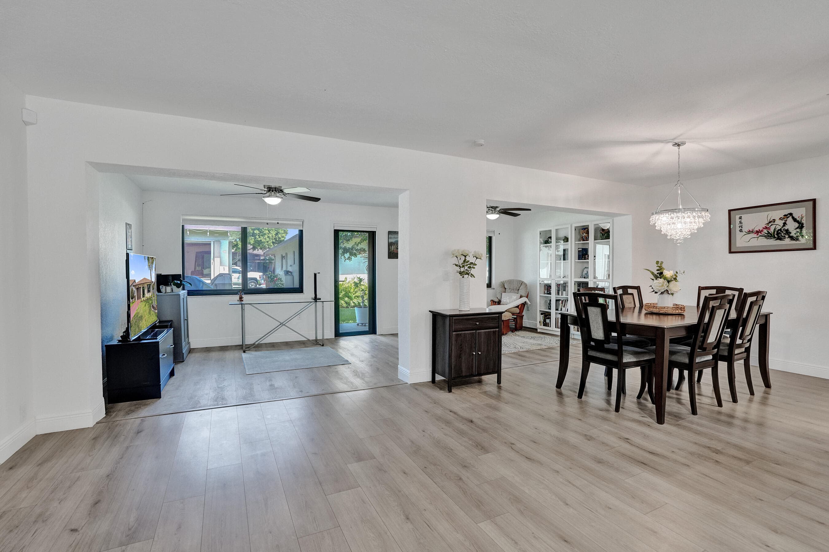 2042 SW 17th Circle, Deerfield Beach, FL 33442 — photo 14 of 95