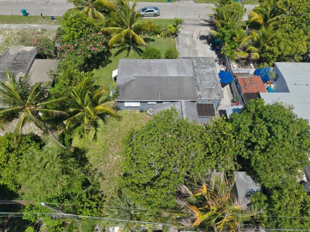 3230 Orange Street, Boynton Beach, FL 33435 — photo 9 of 40