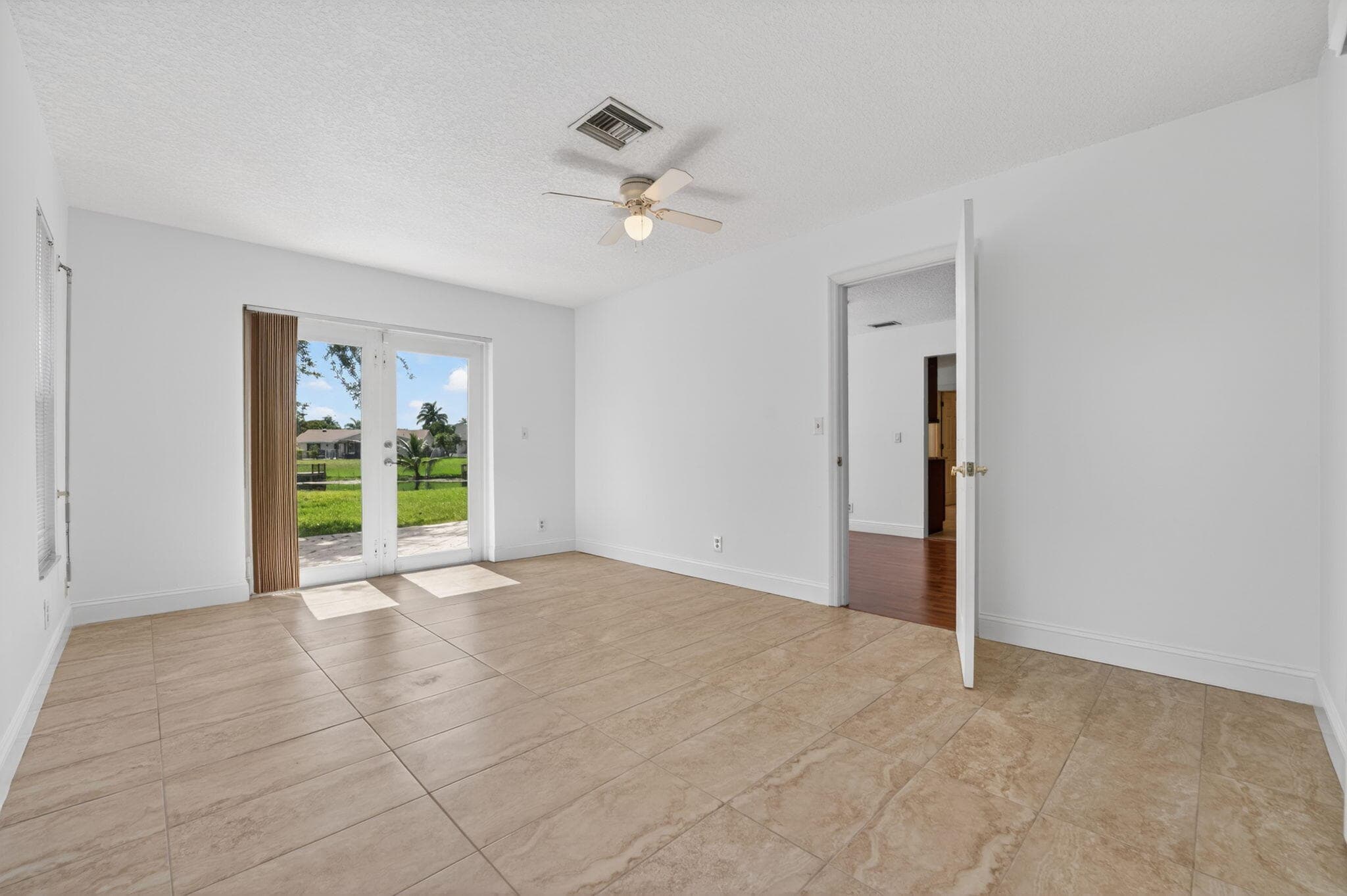 1273 SW 25th Avenue, Deerfield Beach, FL 33442 — photo 20 of 51