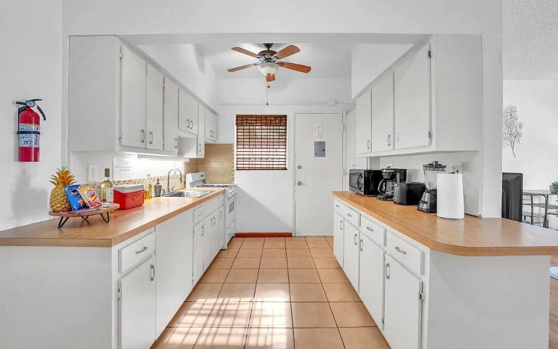 1085 98th Street 1, Bay Harbor Islands, FL 33154 — photo 5 of 9
