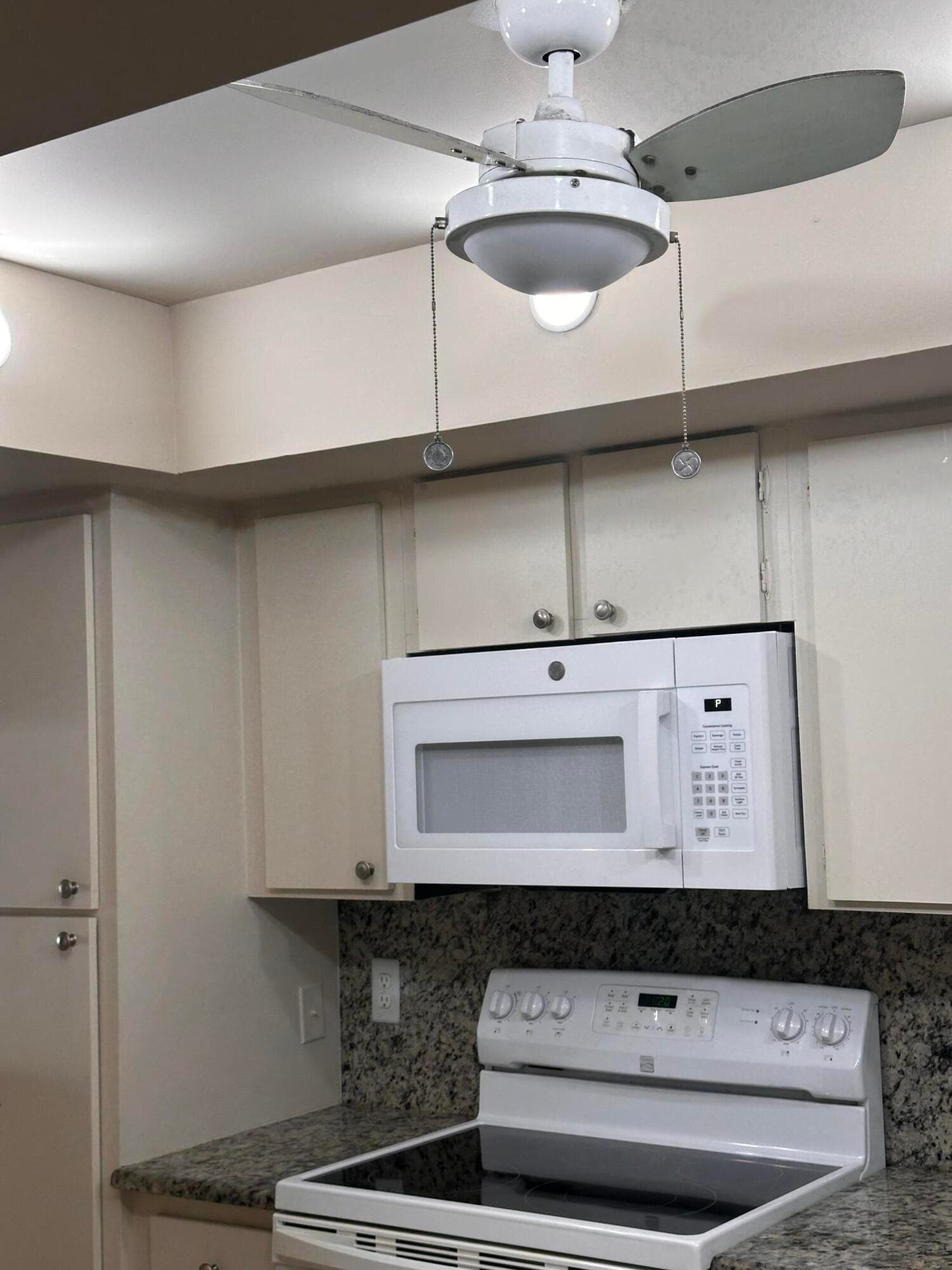 3212 Strawflower Way 204, Lake Worth, FL 33467 — photo 1 of 25