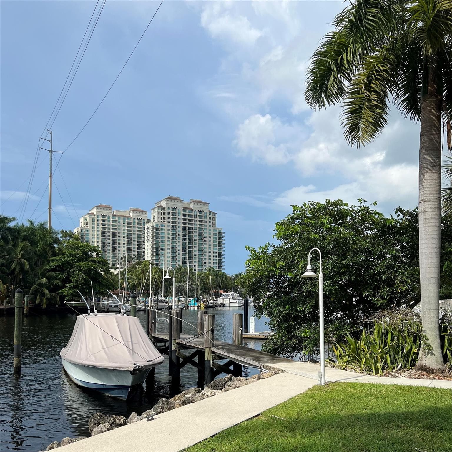 603 SW 7th Avenue 11, Fort Lauderdale, FL 33315 — photo 35 of 39