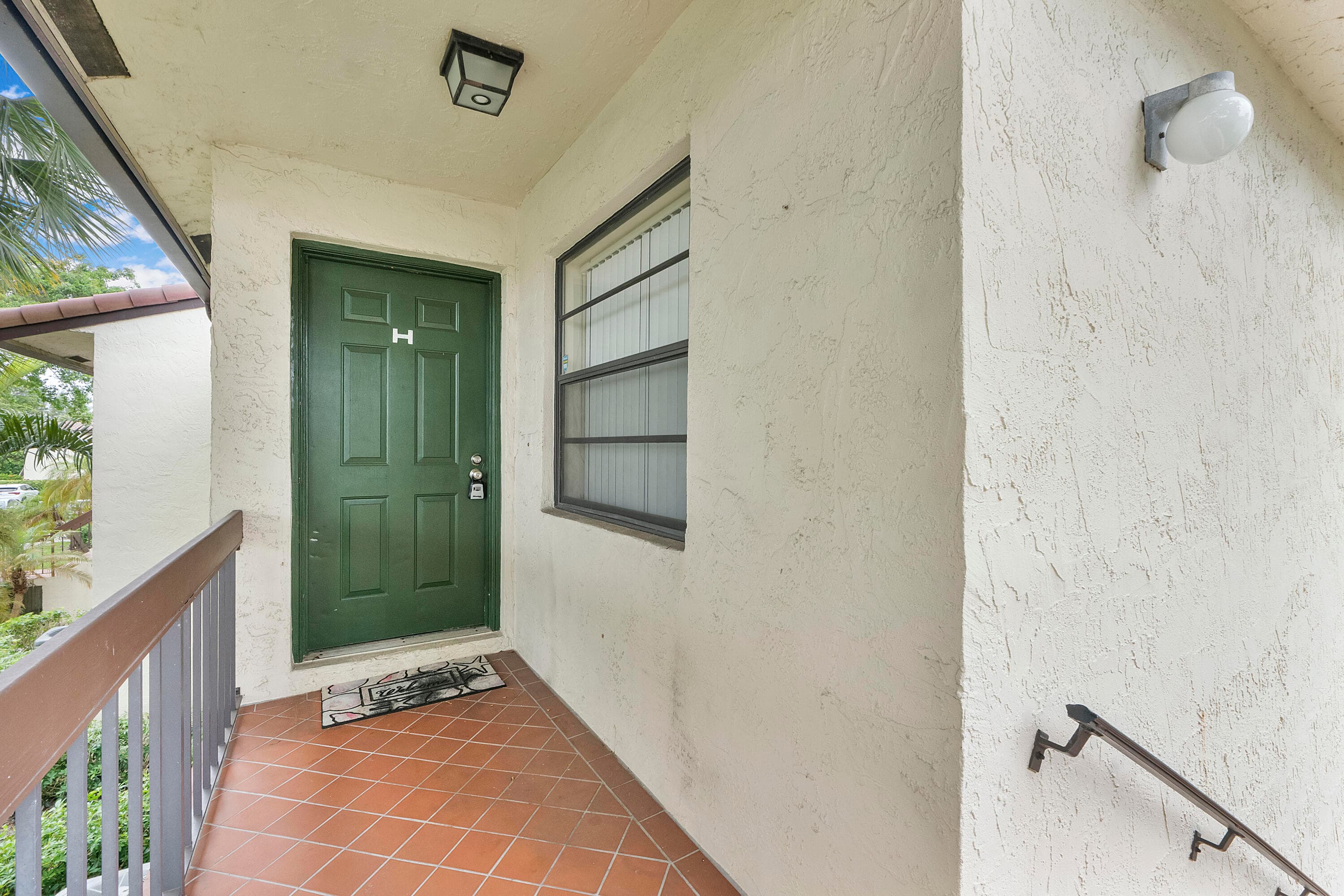 21852 Arriba 6-h, Boca Raton, FL 33433 — photo 25 of 42