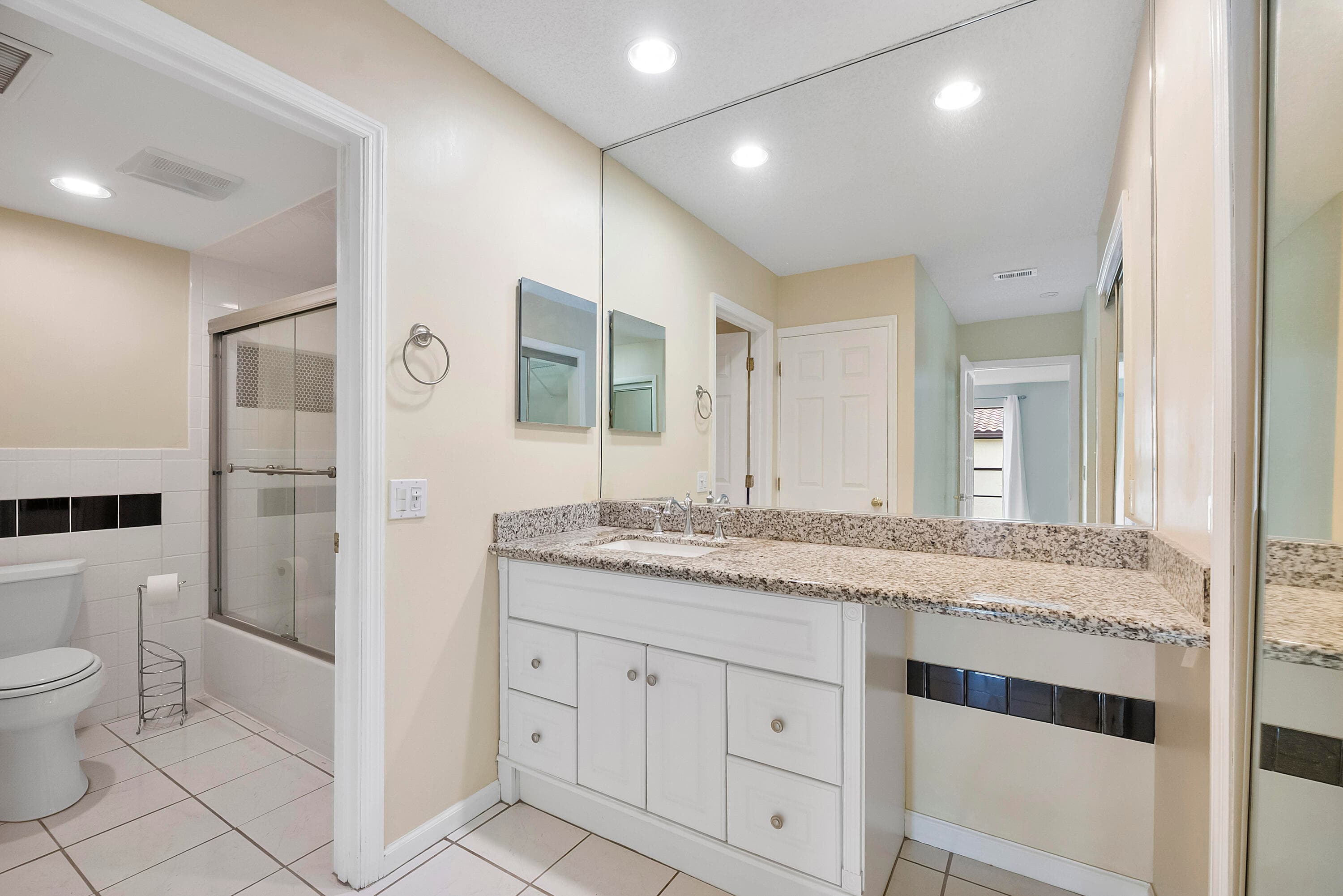 21852 Arriba 6-h, Boca Raton, FL 33433 — photo 15 of 42