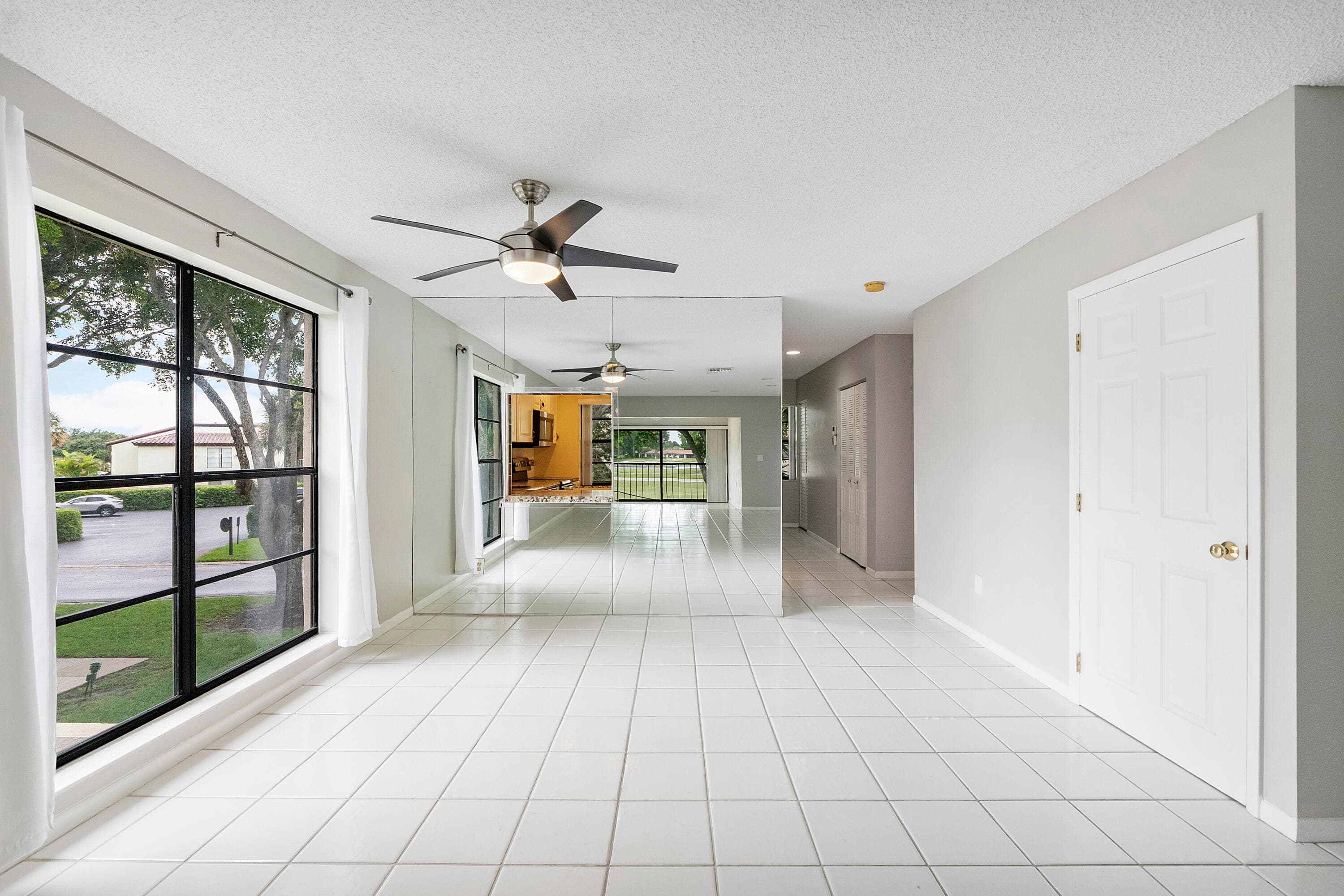 21852 Arriba 6-h, Boca Raton, FL 33433 — photo 10 of 42