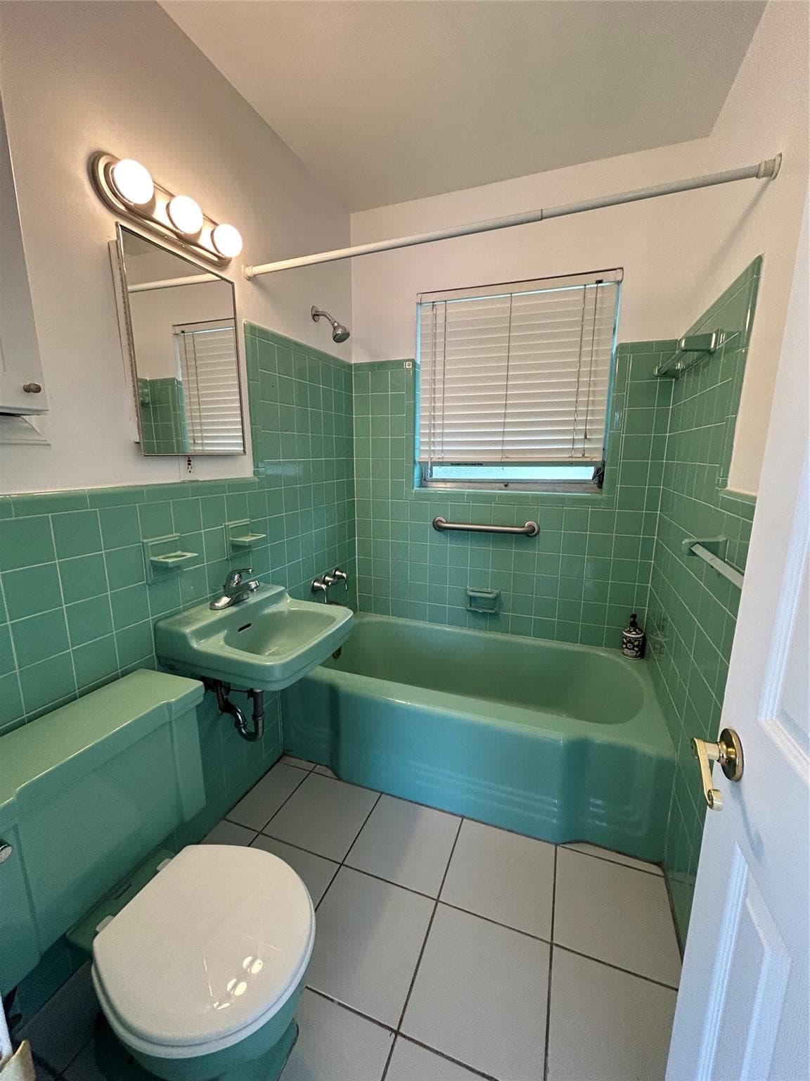 77 Hendricks Isle 10, Fort Lauderdale, FL 33301 — photo 8 of 20