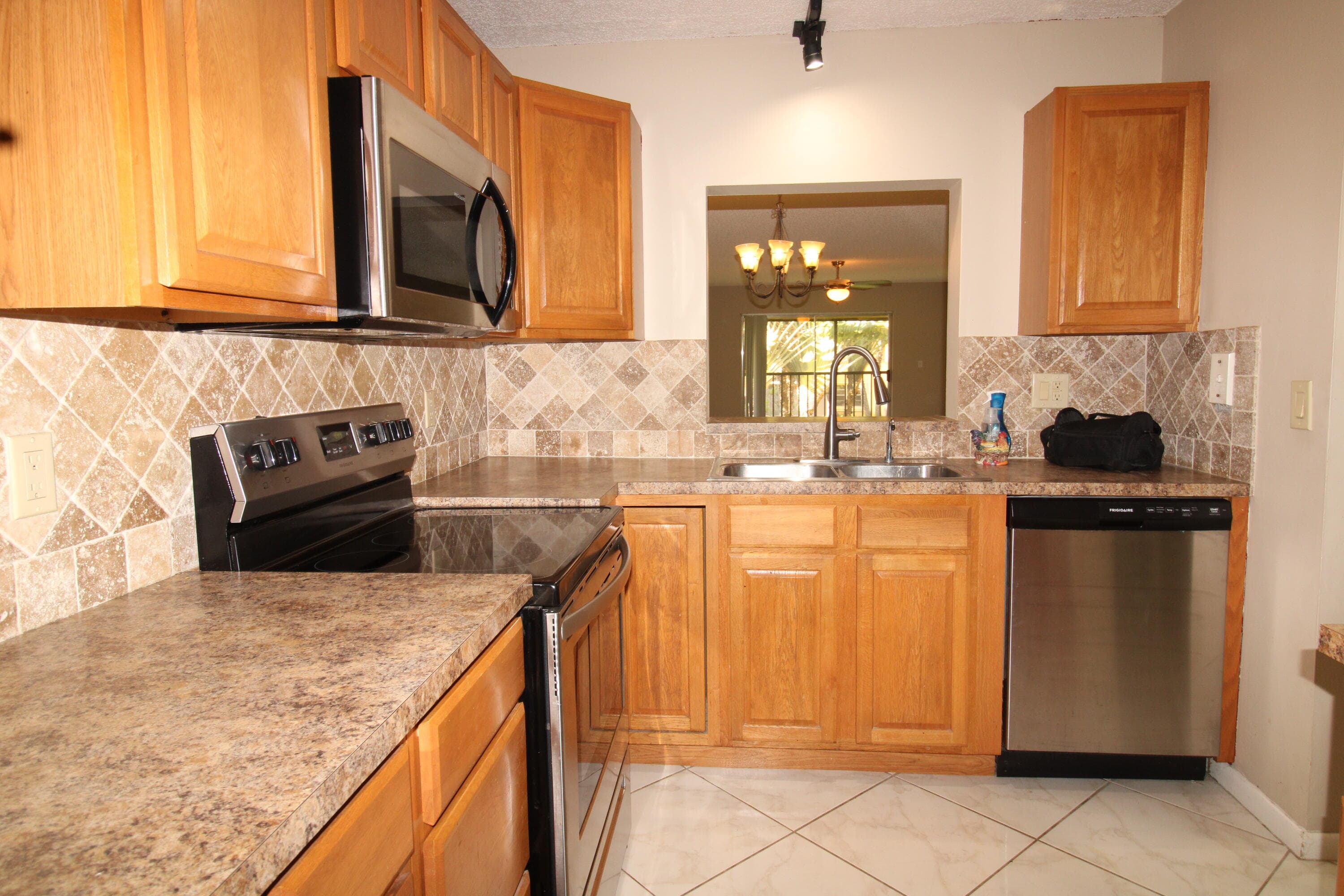 2955 SW 22nd Avenue 2080, Delray Beach, FL 33445 — photo 1 of 16