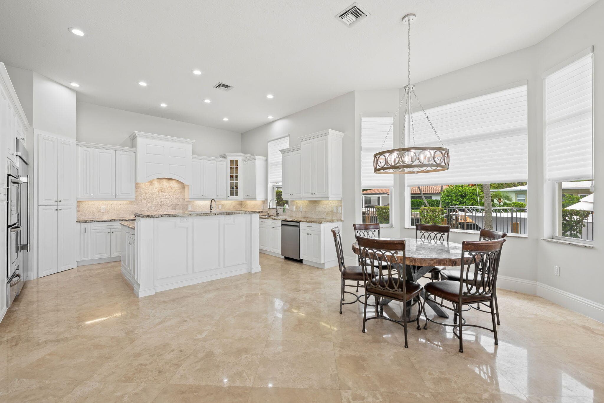 1261 NE 27th Way, Pompano Beach, FL 33062 — photo 13 of 86