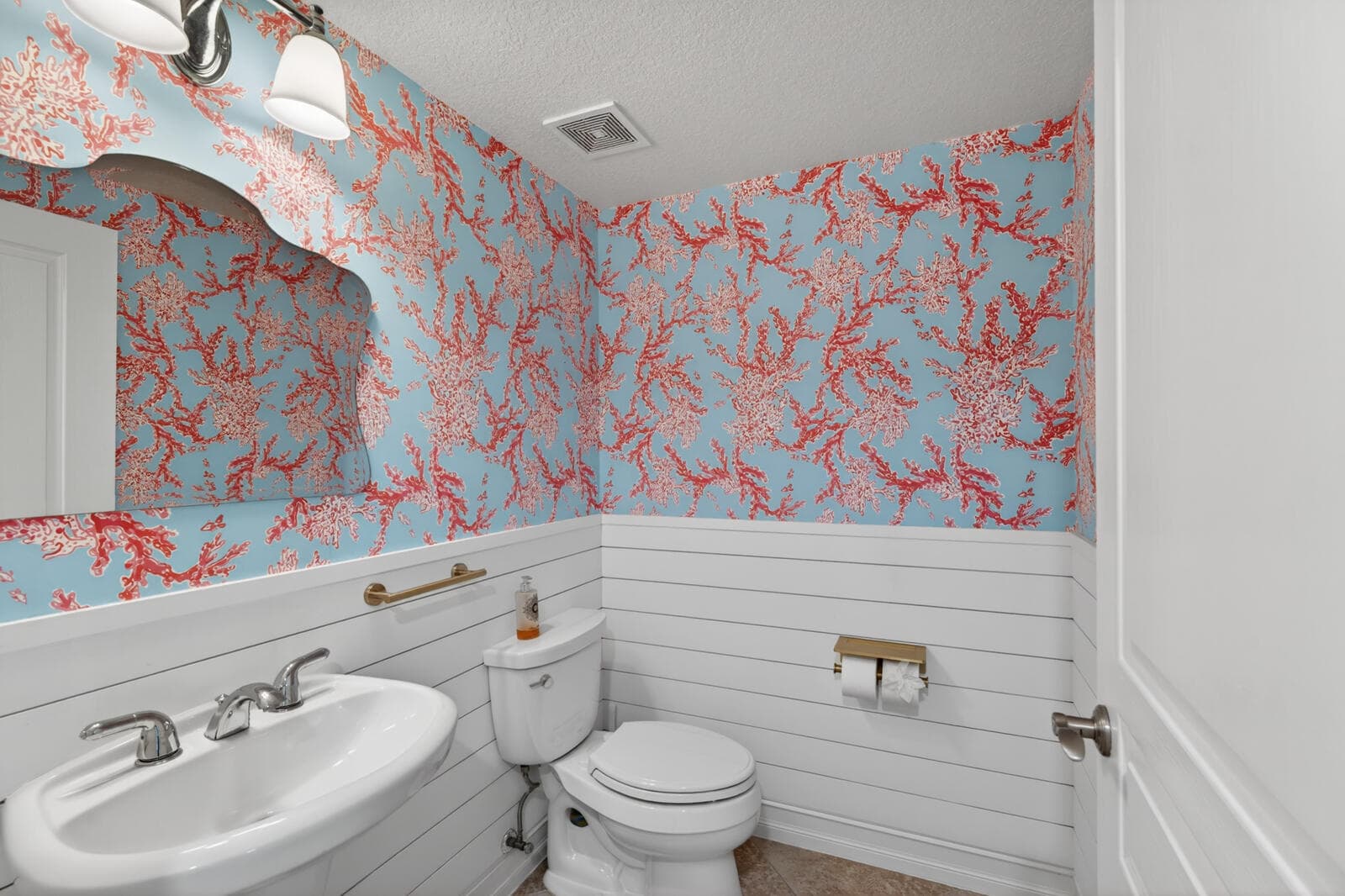 4180 N Hwy A1a #604, Hutchinson Island, FL 34949 — photo 29 of 40