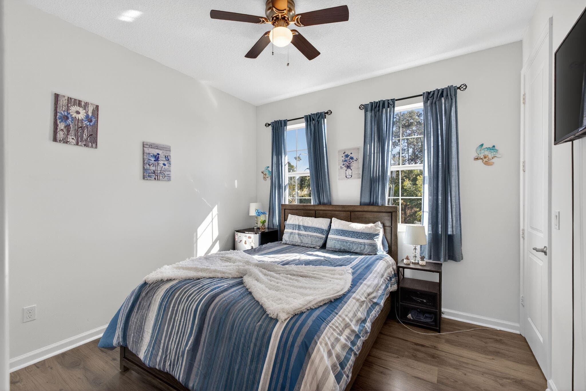 6607 Pointe Of Woods Drive, West Palm Beach, FL 33415 — photo 17 of 38