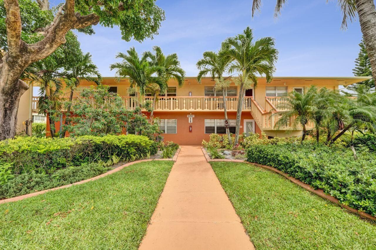 207 Salisbury I, West Palm Beach, FL 33417 — photo 29 of 43