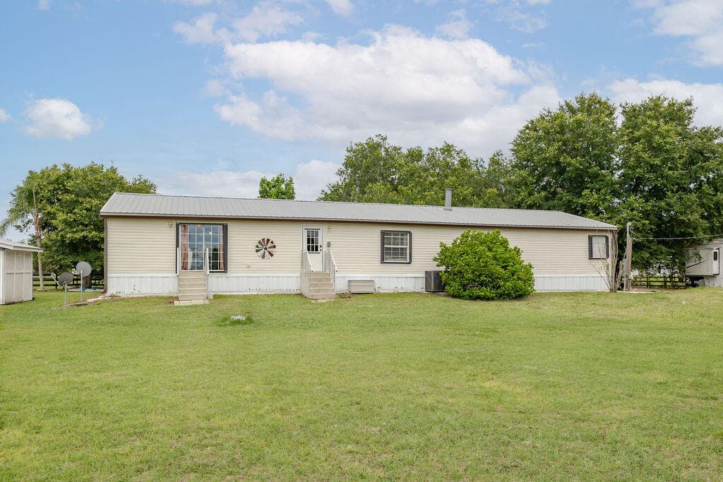 11301 SW Fox Brown Road, Indiantown, FL 34956 — photo 35 of 120