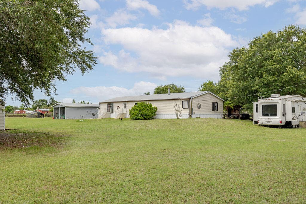 11301 SW Fox Brown Road, Indiantown, FL 34956 — photo 37 of 120