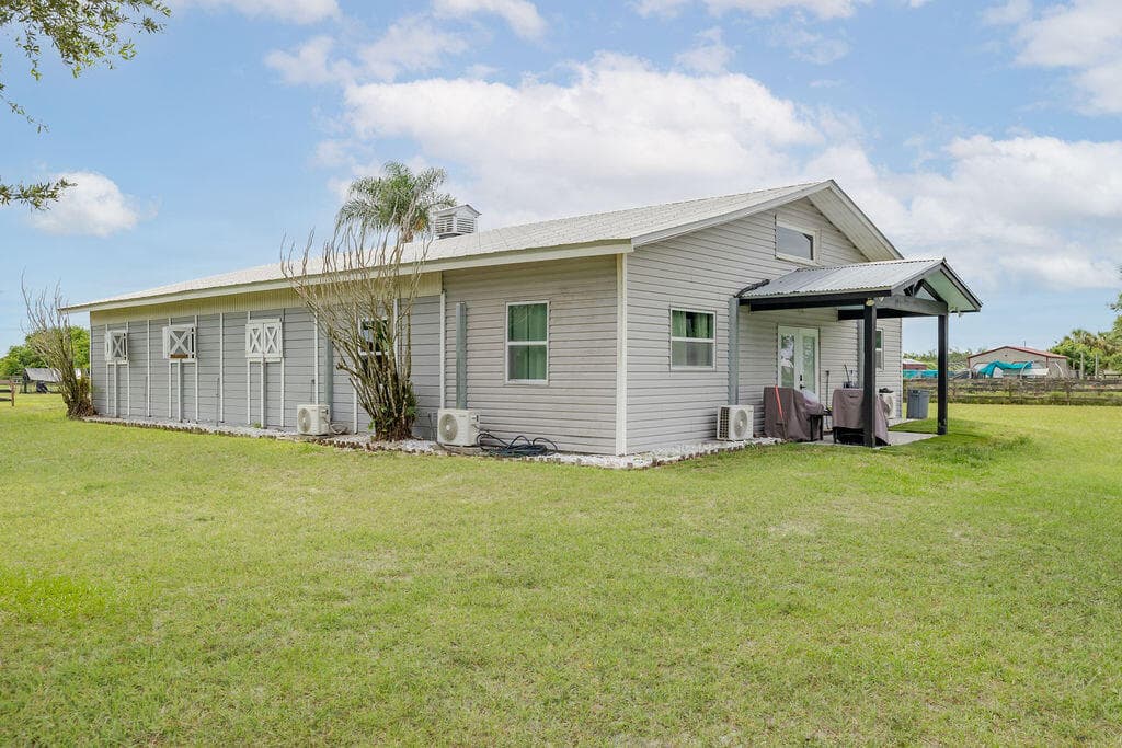 11301 SW Fox Brown Road, Indiantown, FL 34956 — photo 8 of 120