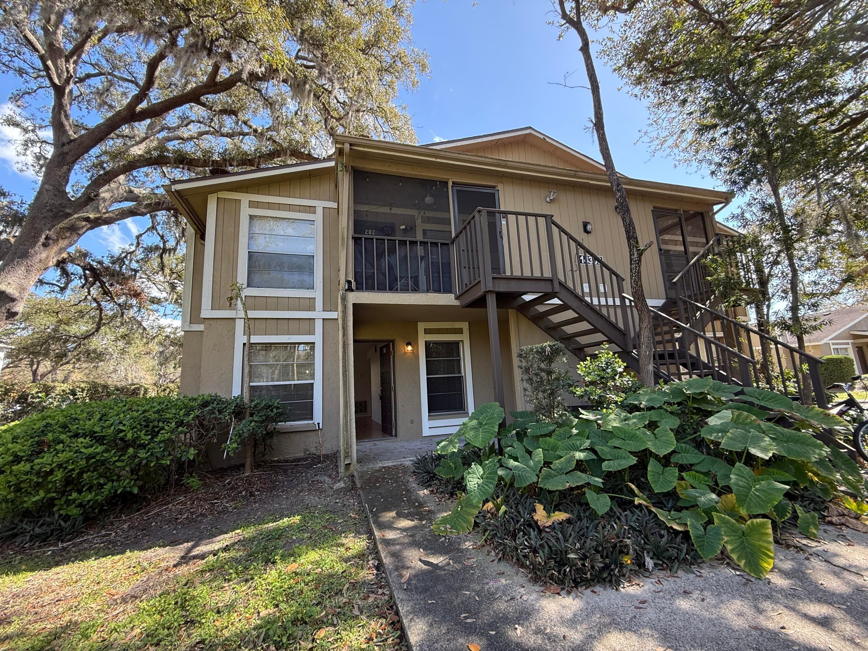 14308 Hanging Moss Circle 102, Tampa, FL 33613 — photo