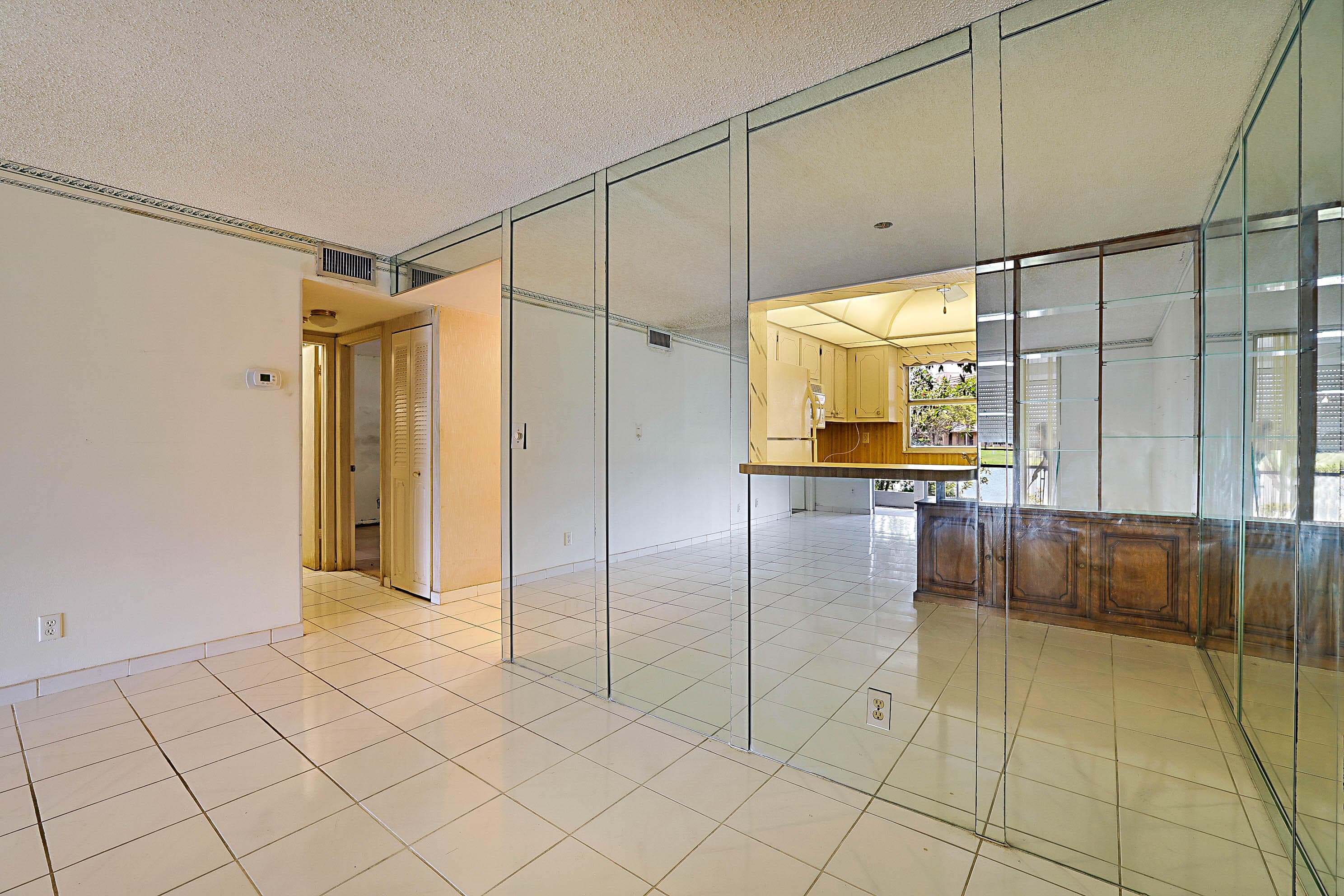 9201 Sunrise Lakes Boulevard 107, Sunrise, FL 33322 — photo 8 of 28