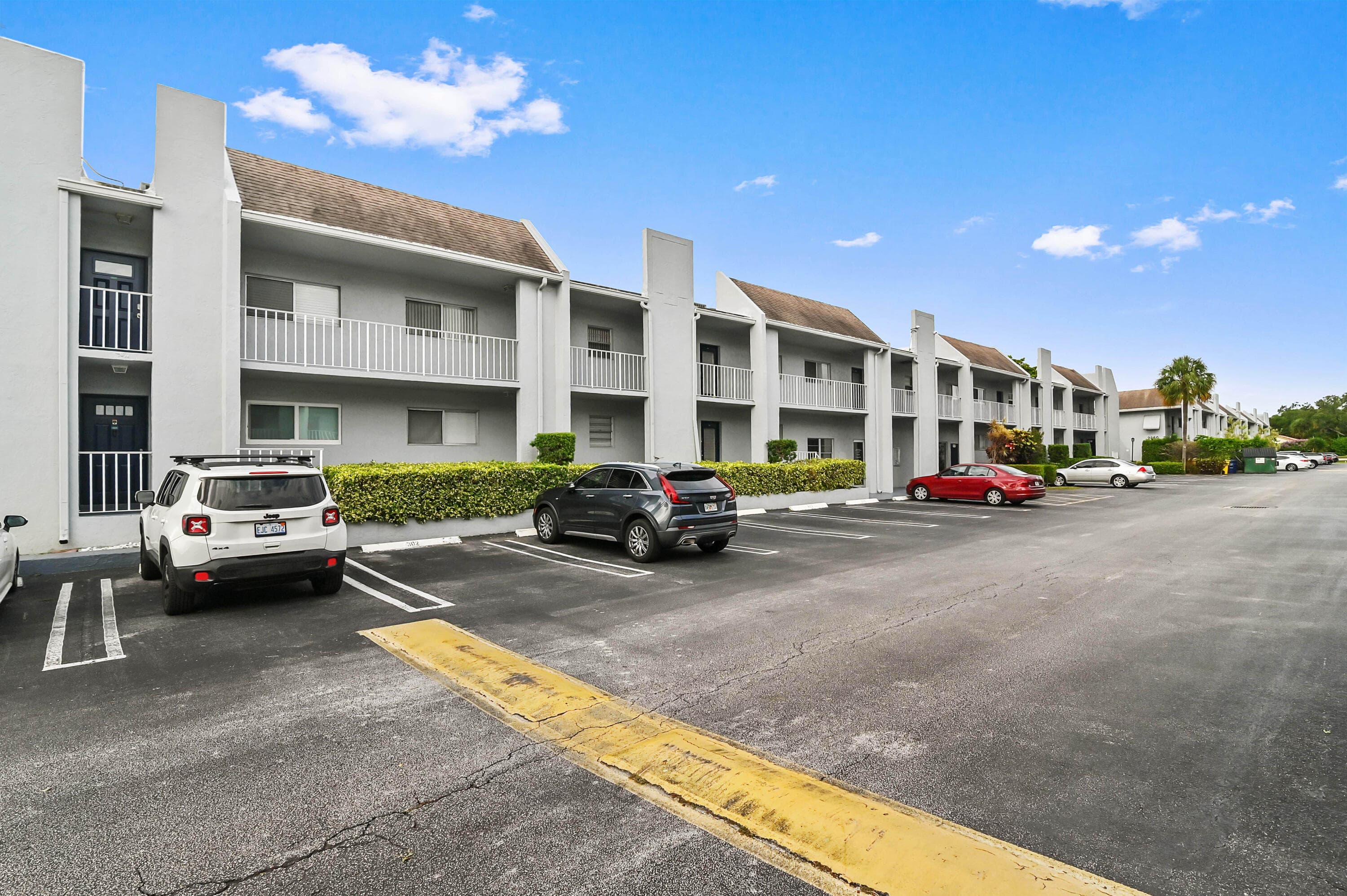 2860 SW 22nd Avenue 4040, Delray Beach, FL 33445 — photo 1 of 29