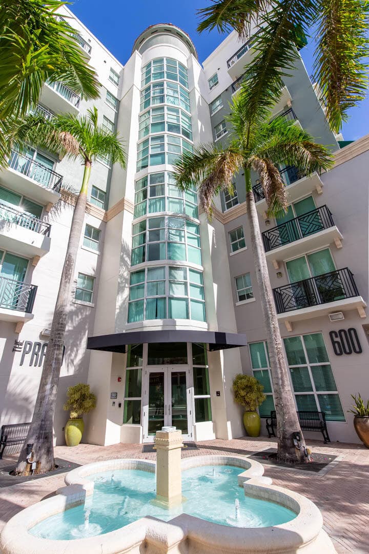 600 S Dixie Hwy 520 Highway 520, West Palm Beach, FL 33401 — photo 1 of 16