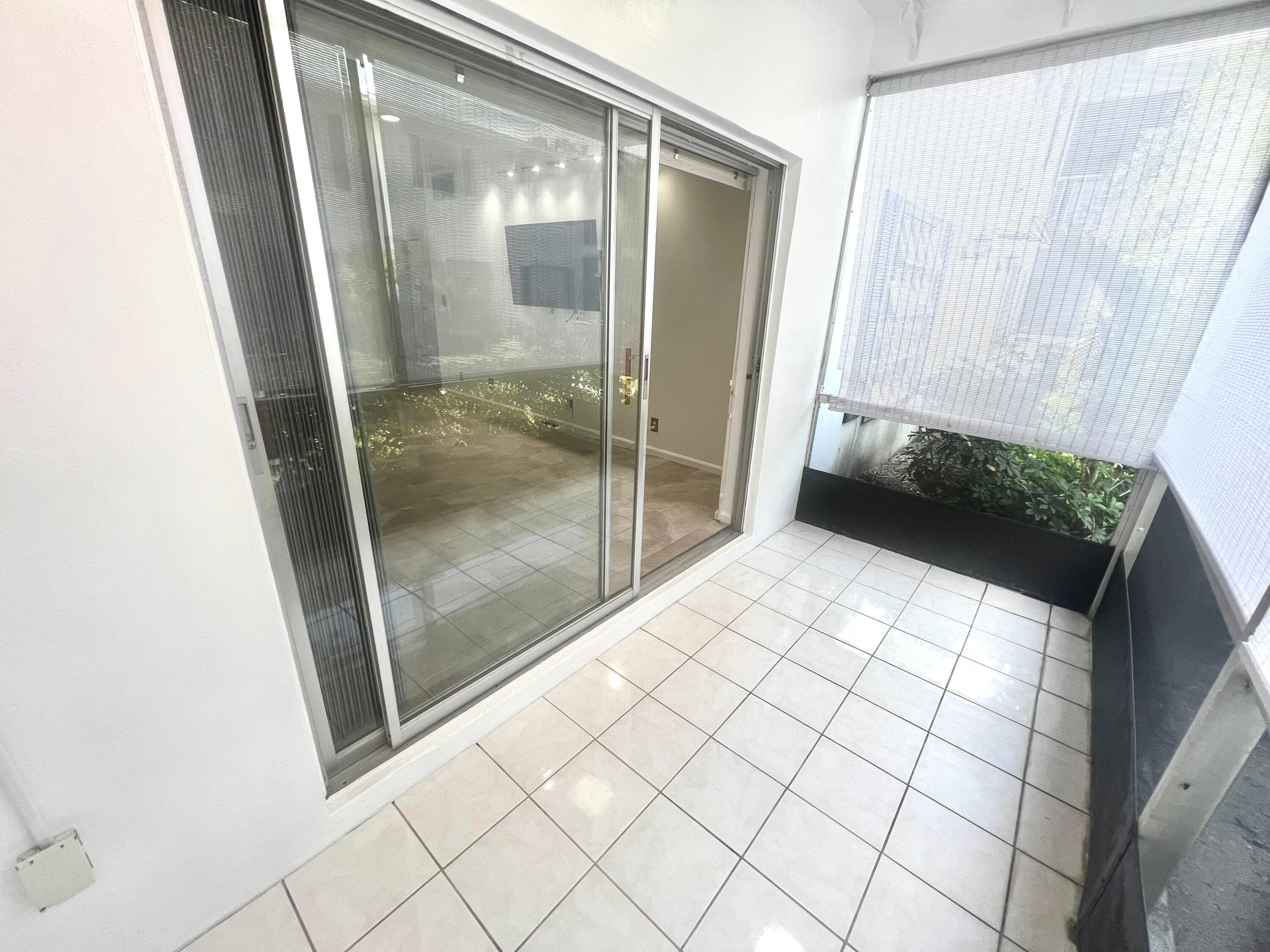 2201 NE 66th Street 1306, Fort Lauderdale, FL 33308 — photo 5 of 34