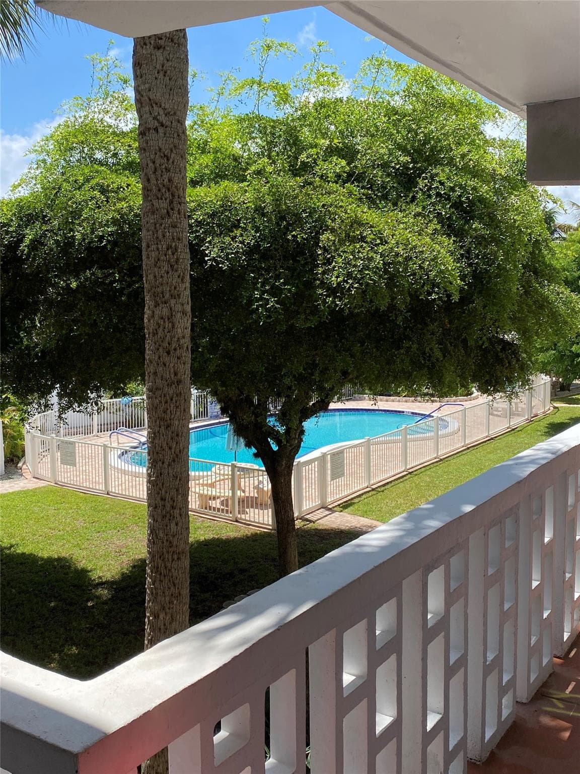 224 Hibiscus Avenue 253, Lauderdale-By-The-Sea, FL 33308 — photo 28 of 30