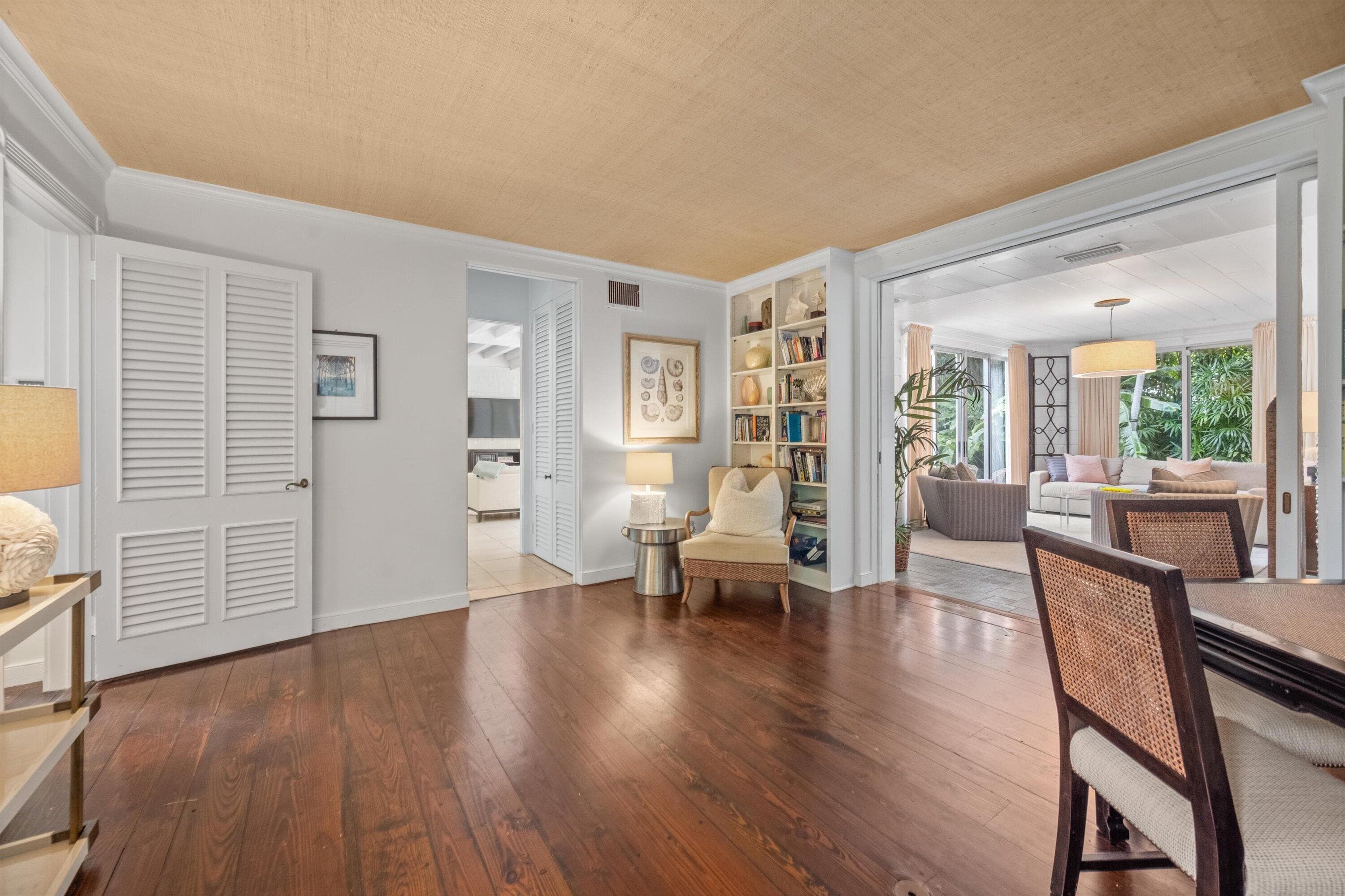 258 Pendleton Avenue, Palm Beach, FL 33480 — photo 8 of 39