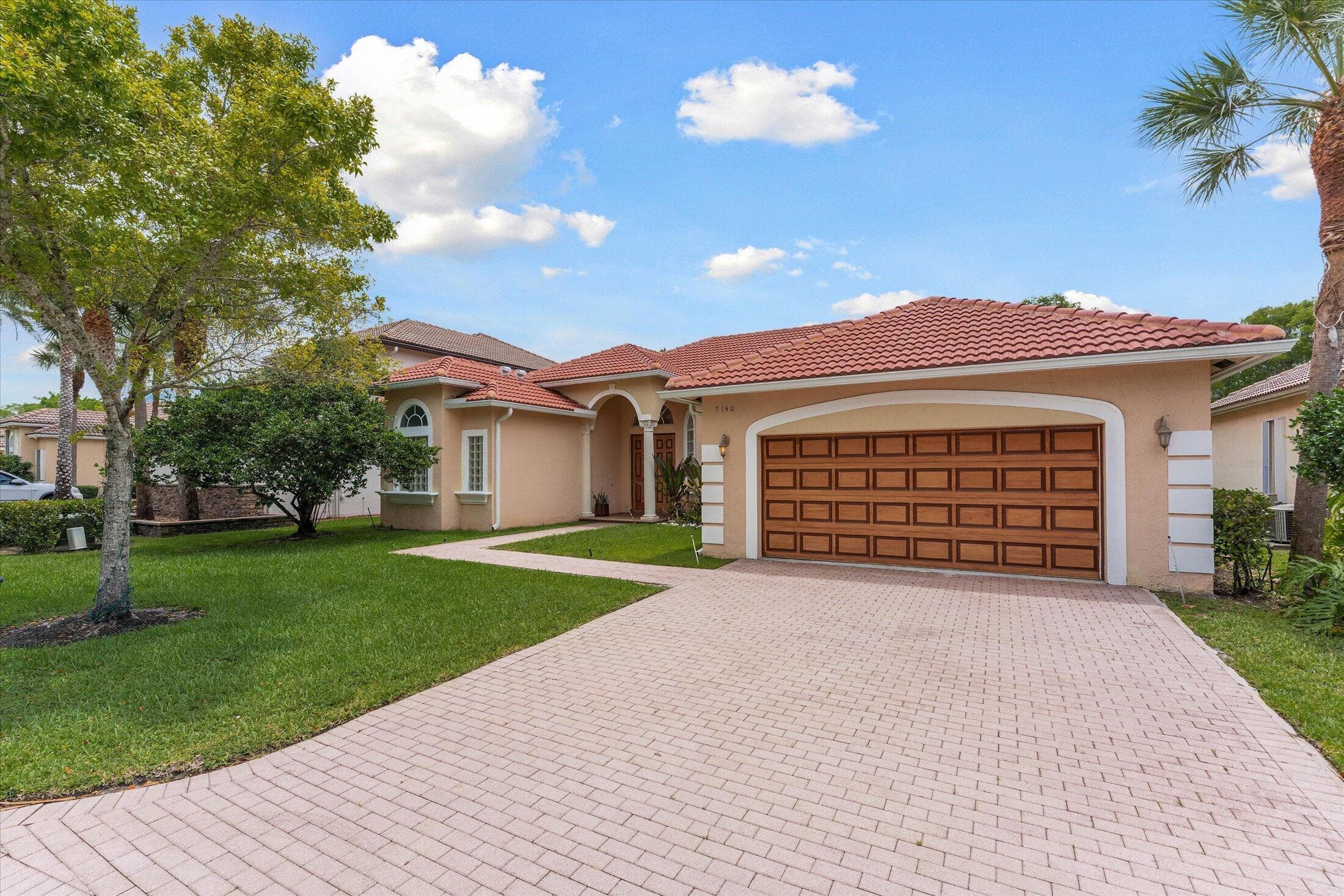 7140 Pinecreek Way, Coconut Creek, FL 33073 — photo 3 of 47