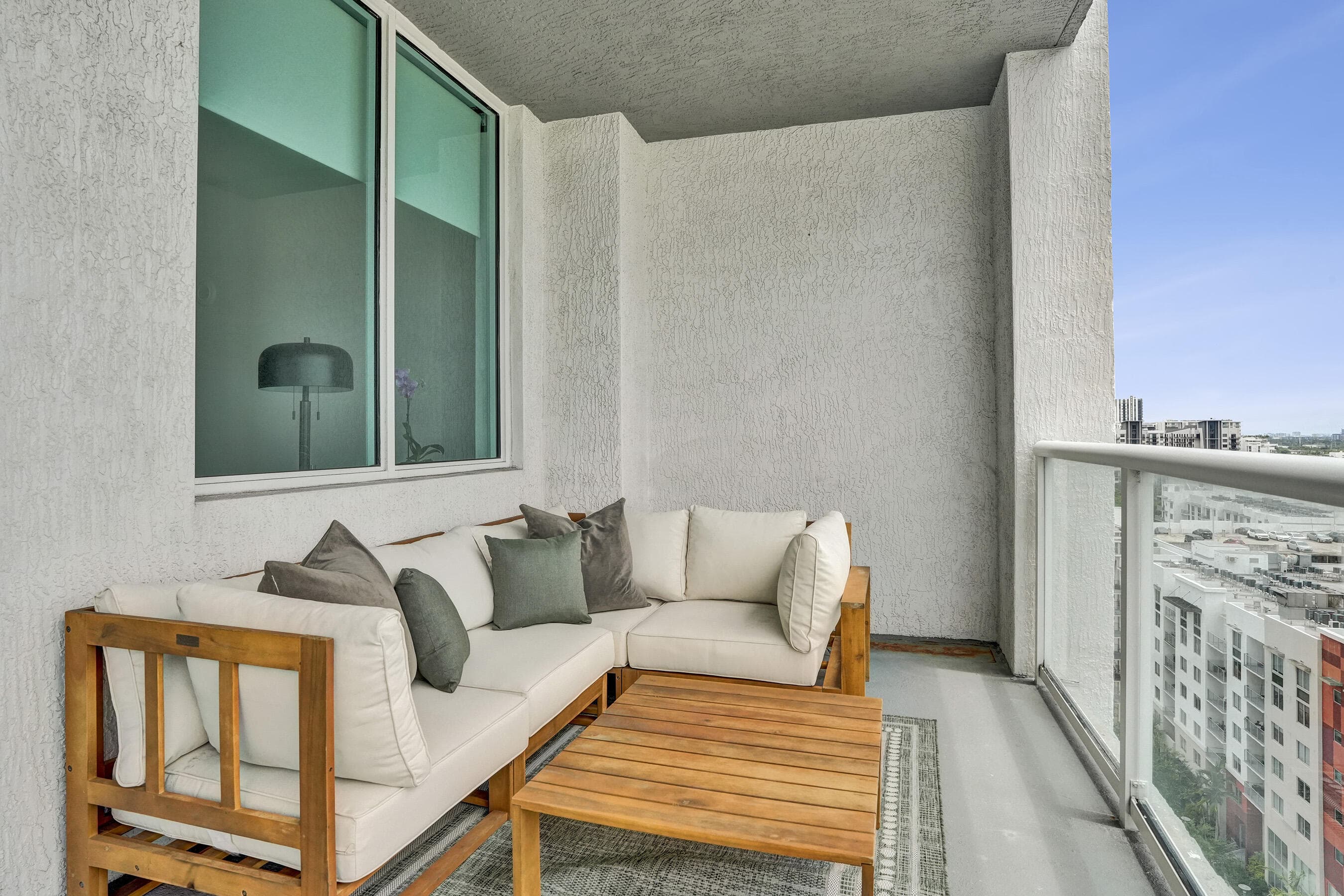 315 NE 3rd Avenue 1206, Fort Lauderdale, FL 33301 — photo 47 of 63