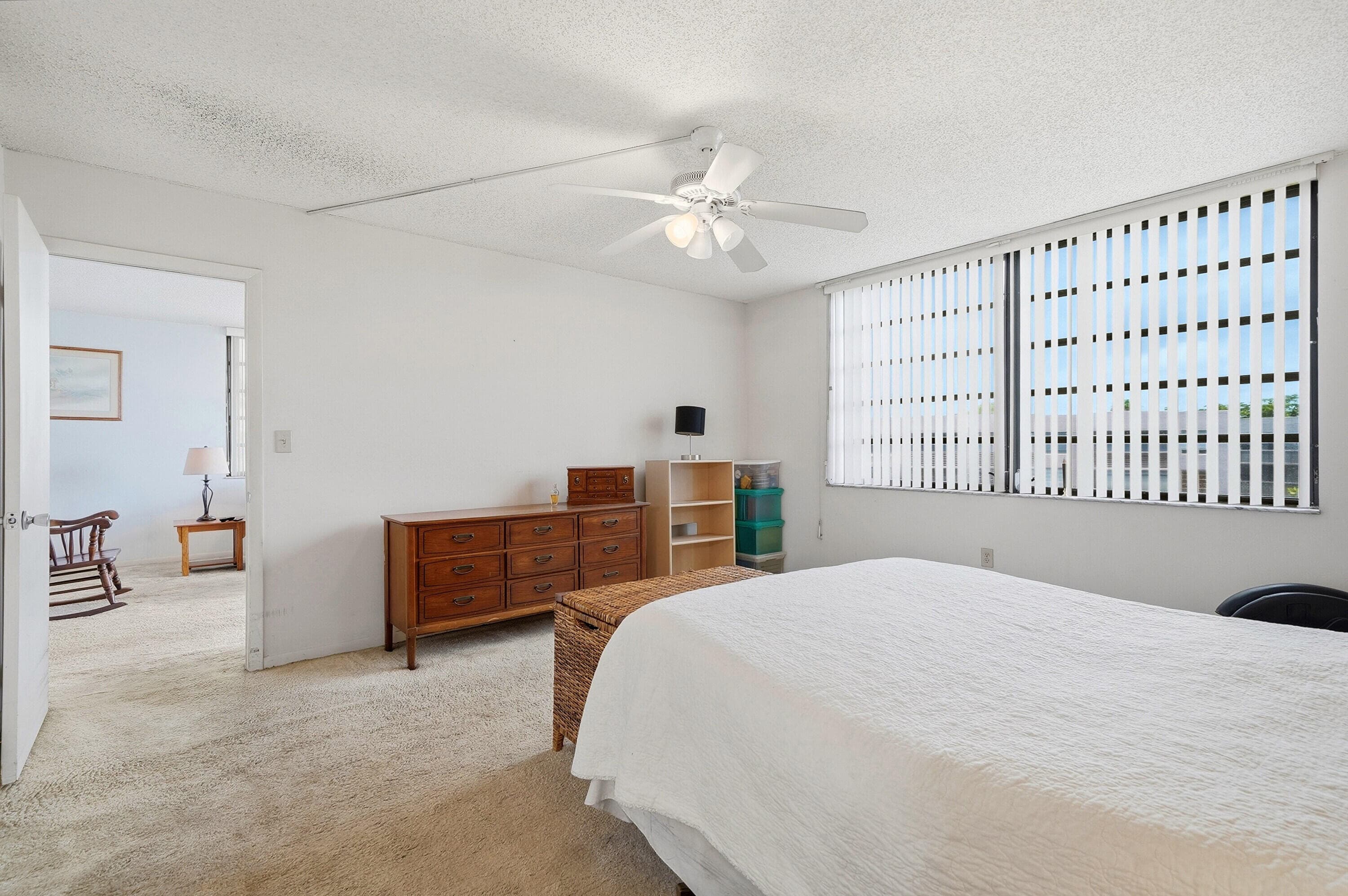 901 Colony Point Circle 523, Pembroke Pines, FL 33026 — photo 21 of 45