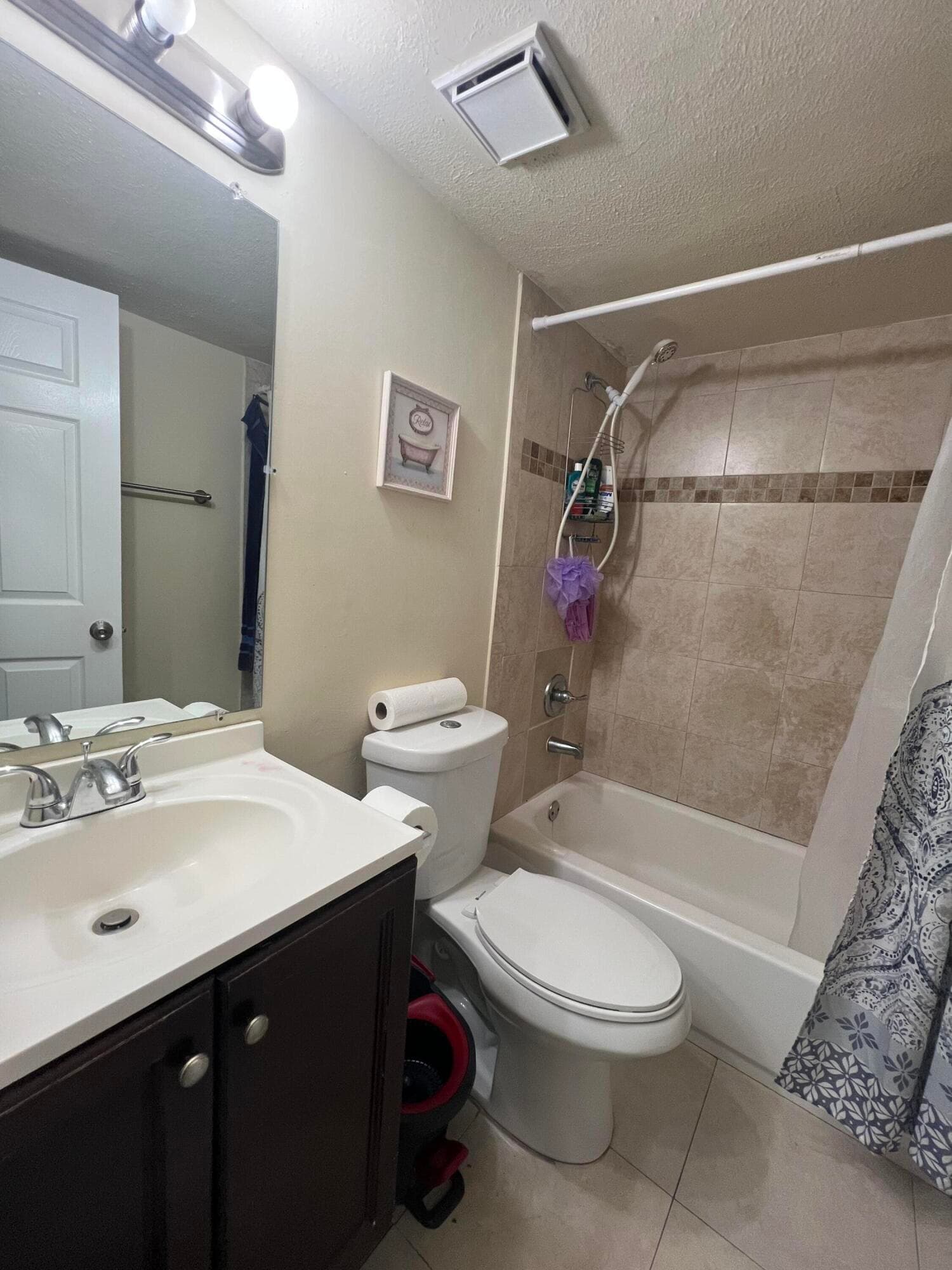 351 Palm Way 201, Pembroke Pines, FL 33025 — photo 16 of 33