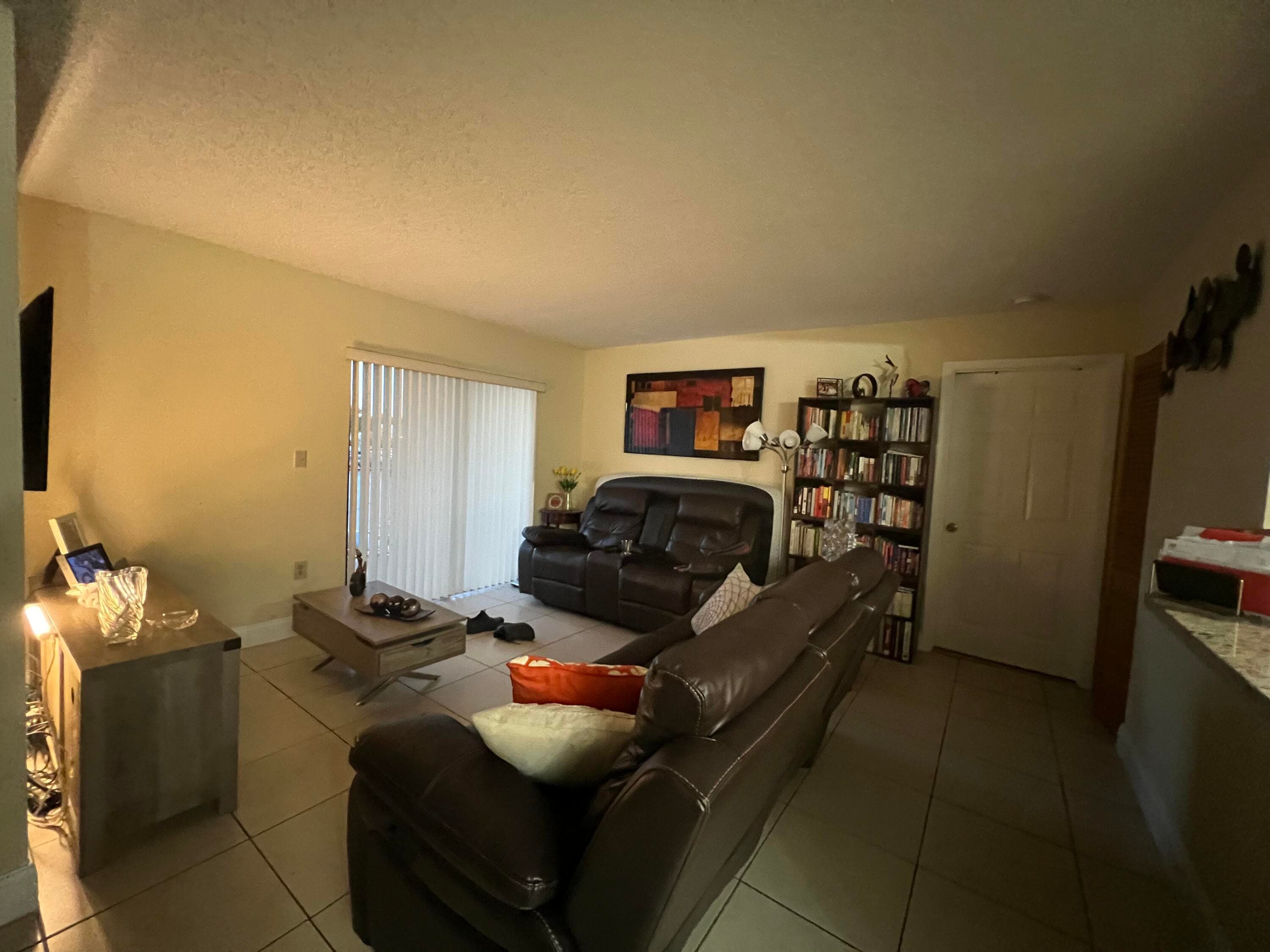 351 Palm Way 201, Pembroke Pines, FL 33025 — photo 26 of 33