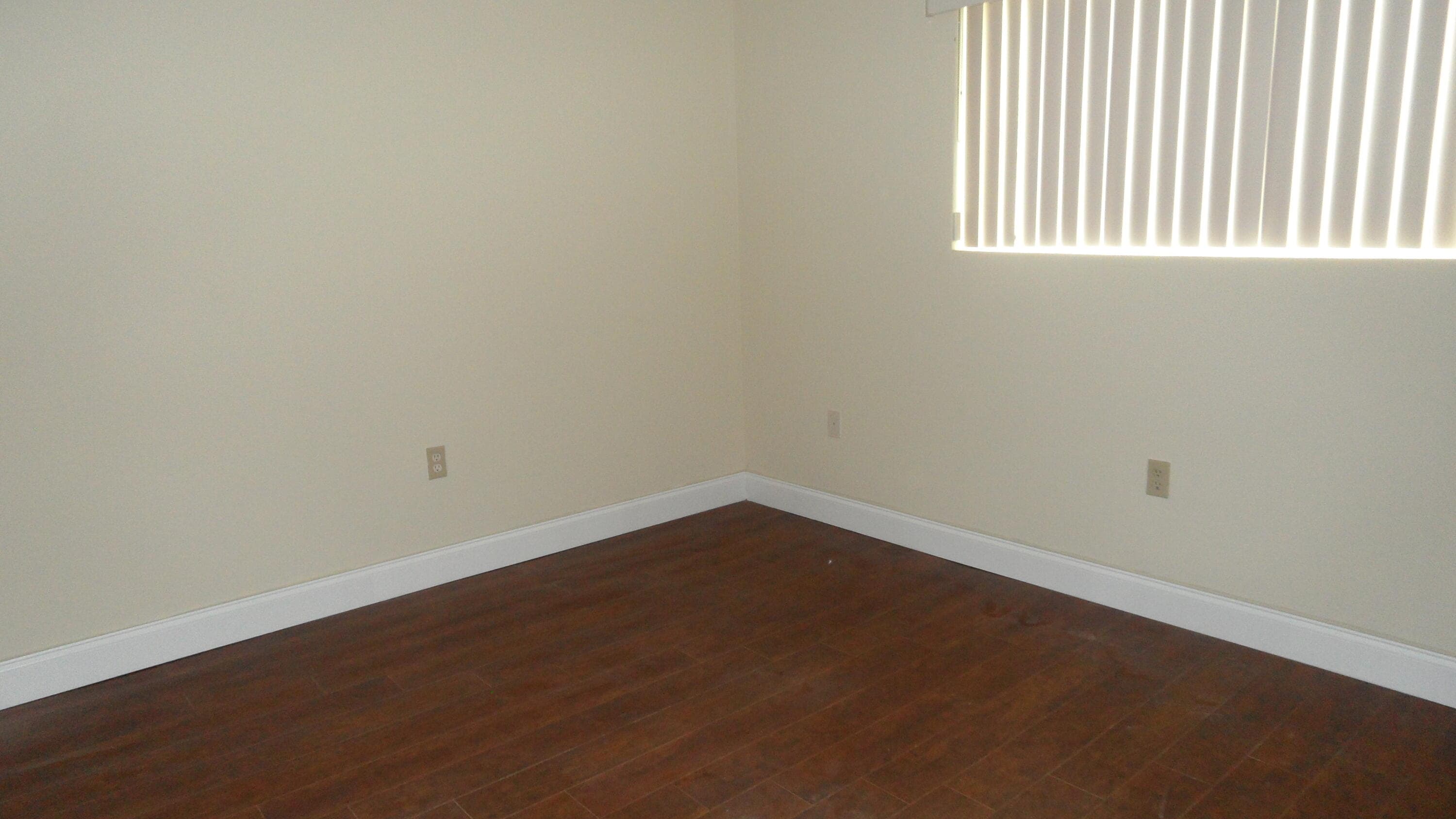 351 Palm Way 201, Pembroke Pines, FL 33025 — photo 24 of 33