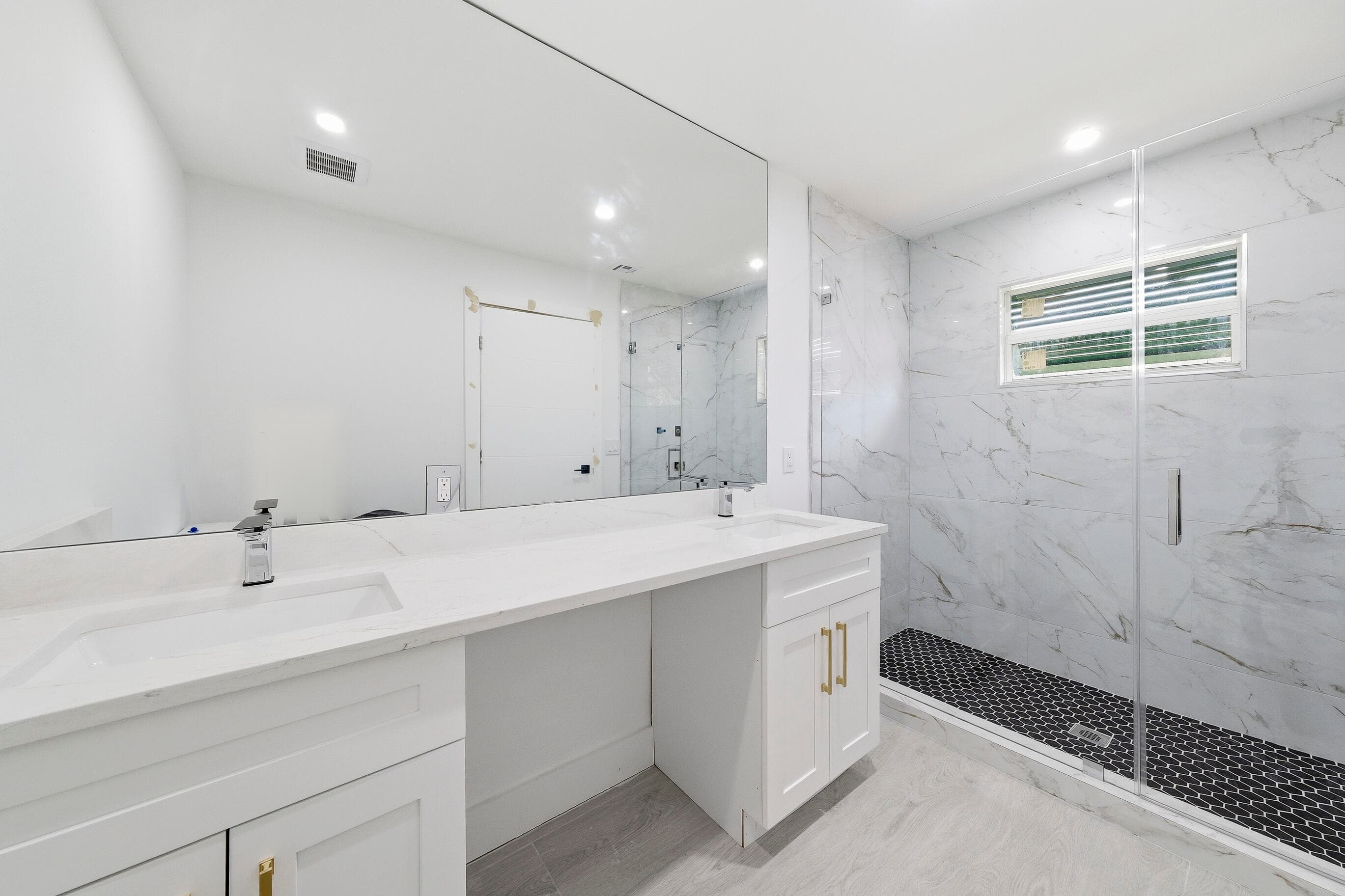 216 NE 23rd Avenue, Pompano Beach, FL 33062 — photo 19 of 42