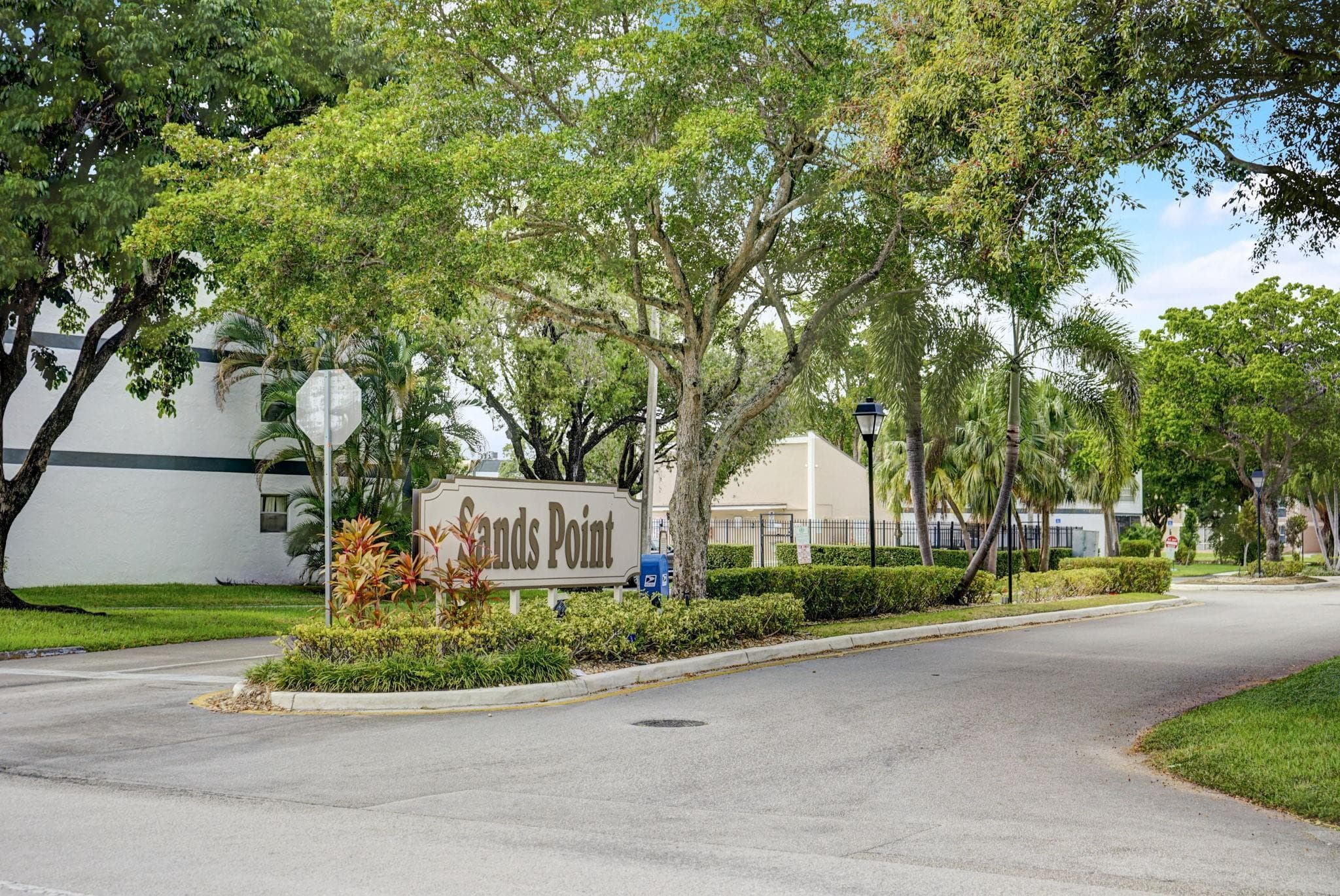 8370 Sands Point Boulevard Boulevard H208, Tamarac, FL 33321 — photo 13 of 41
