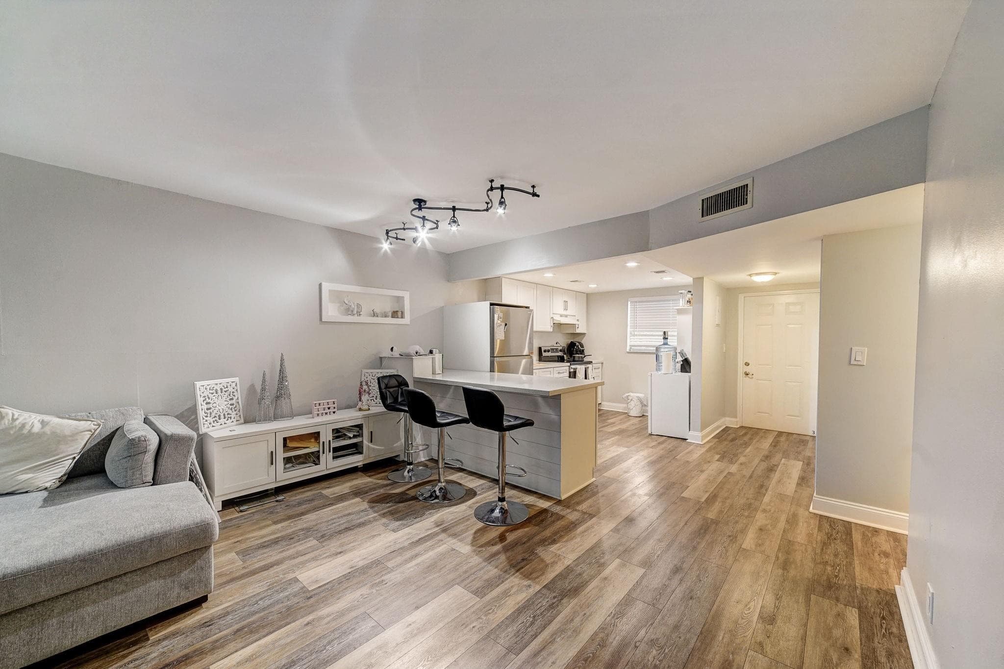 8370 Sands Point Boulevard Boulevard H208, Tamarac, FL 33321 — photo 14 of 41