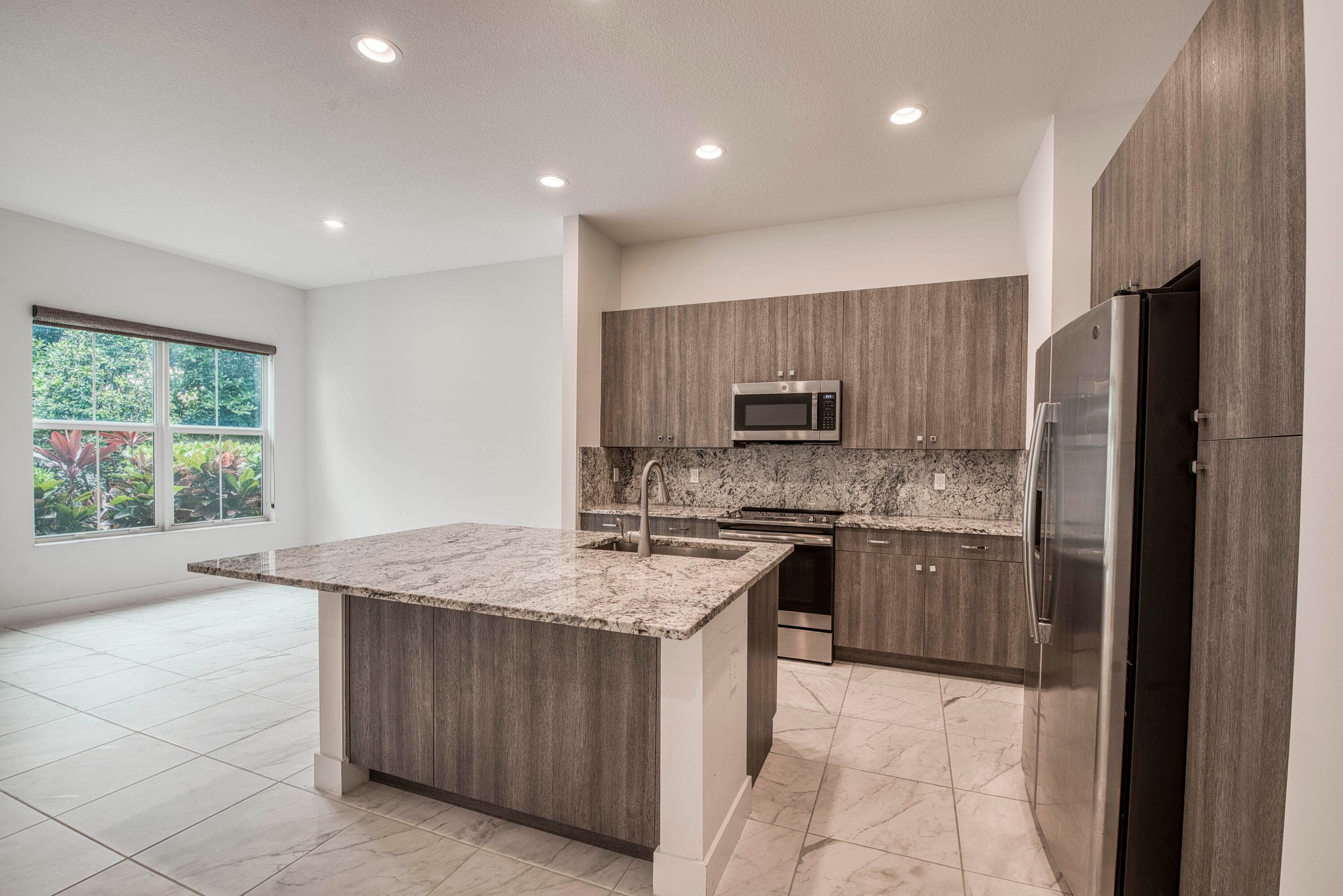 4829 Pointe Midtown Road, Palm Beach Gardens, FL 33418 — photo 13 of 30