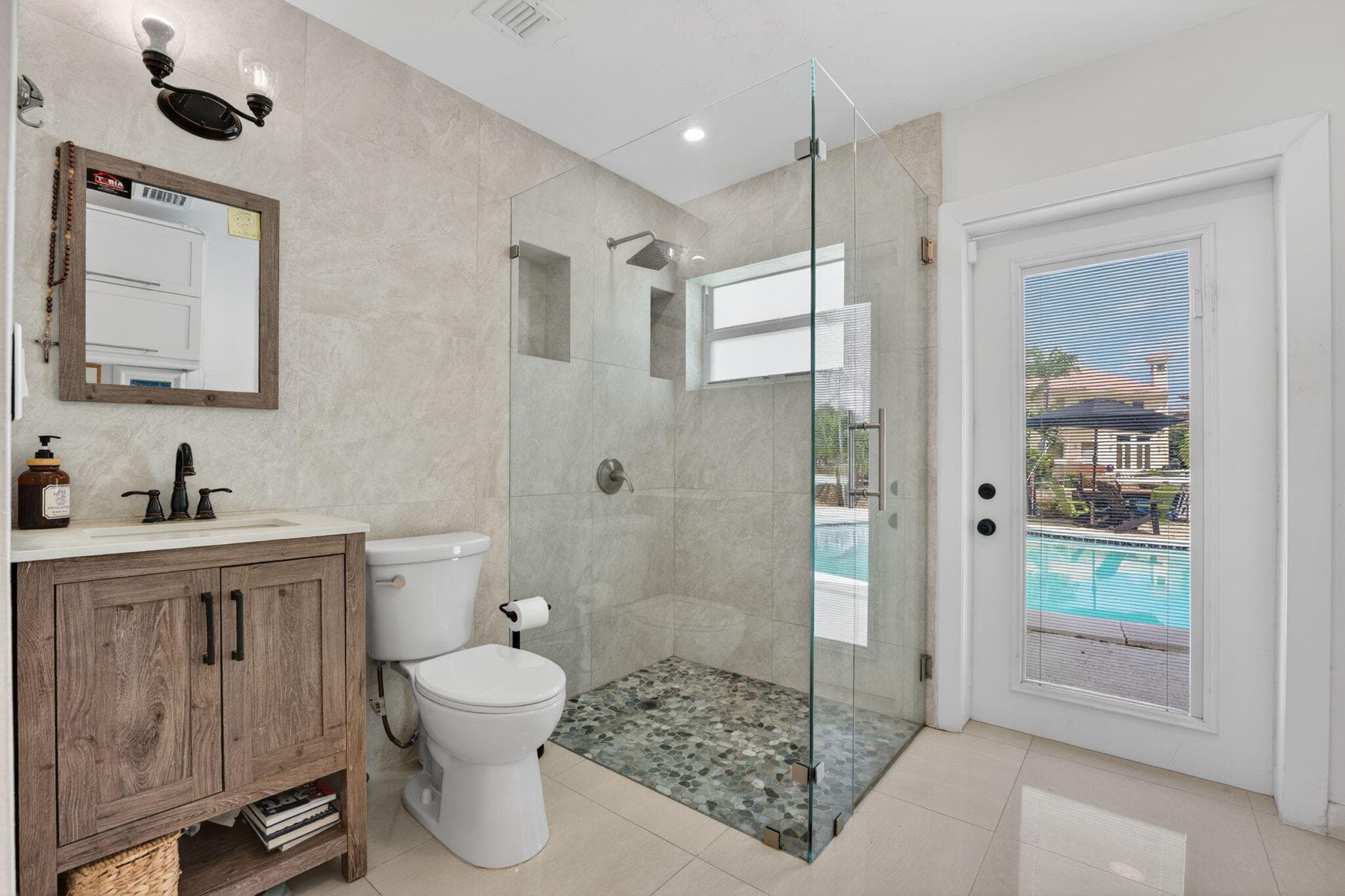 2375 SE 8th Street SE, Pompano Beach, FL 33062 — photo 29 of 45