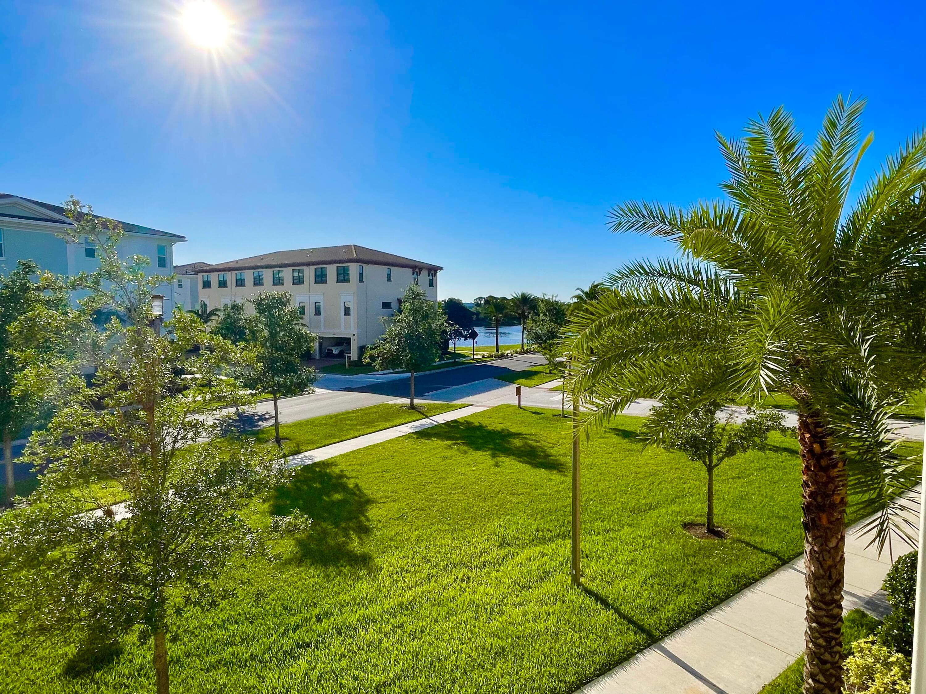 12666 Machiavelli Way, Palm Beach Gardens, FL 33418 — photo 10 of 33