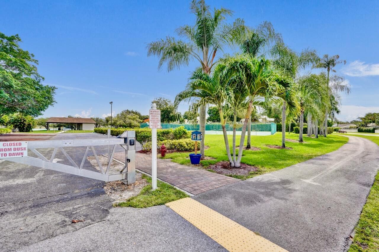 54 Cedar Circle, Boynton Beach, FL 33436 — photo 54 of 59