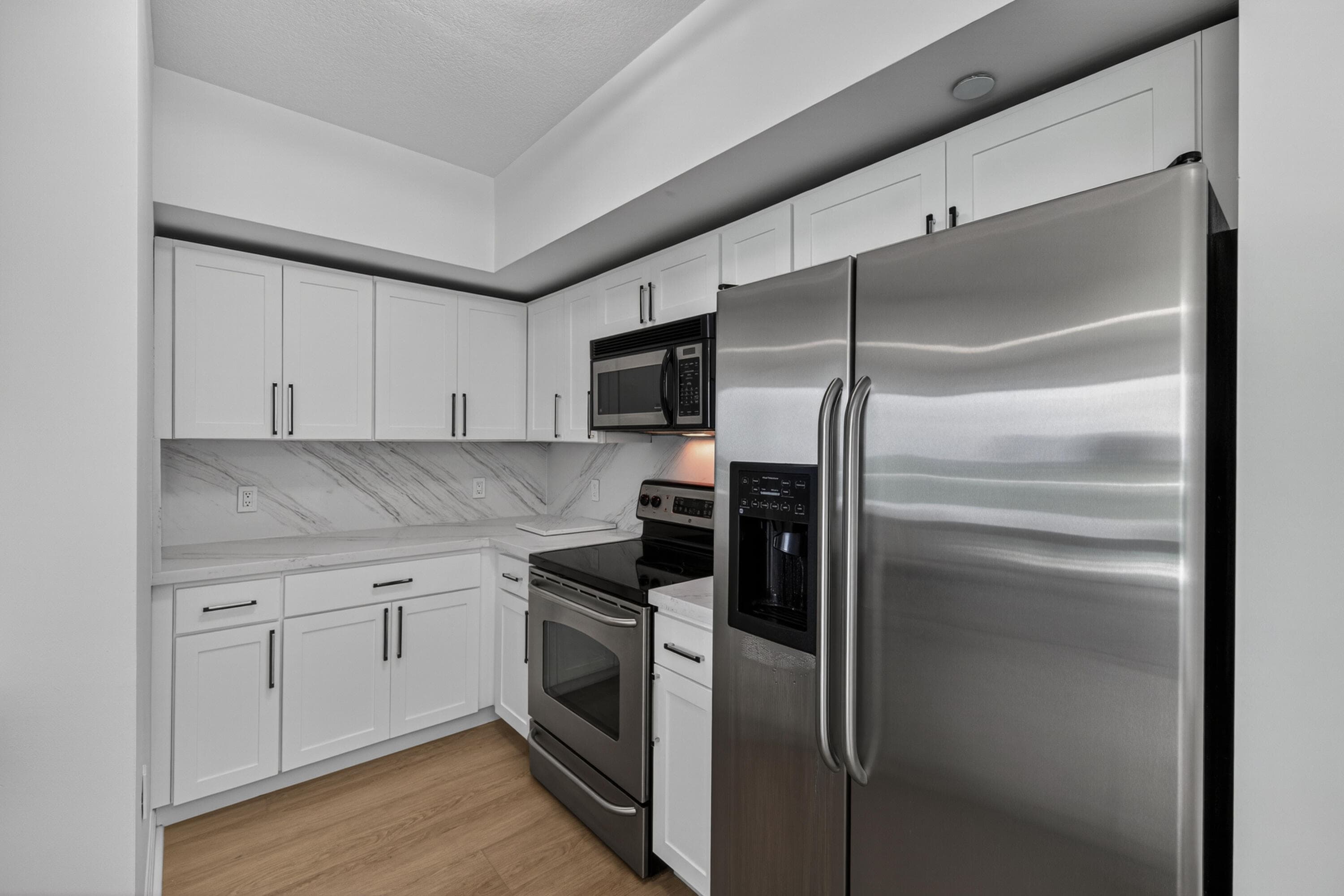 1723 SW 2nd Avenue 909, Miami, FL 33129 — photo 15 of 53