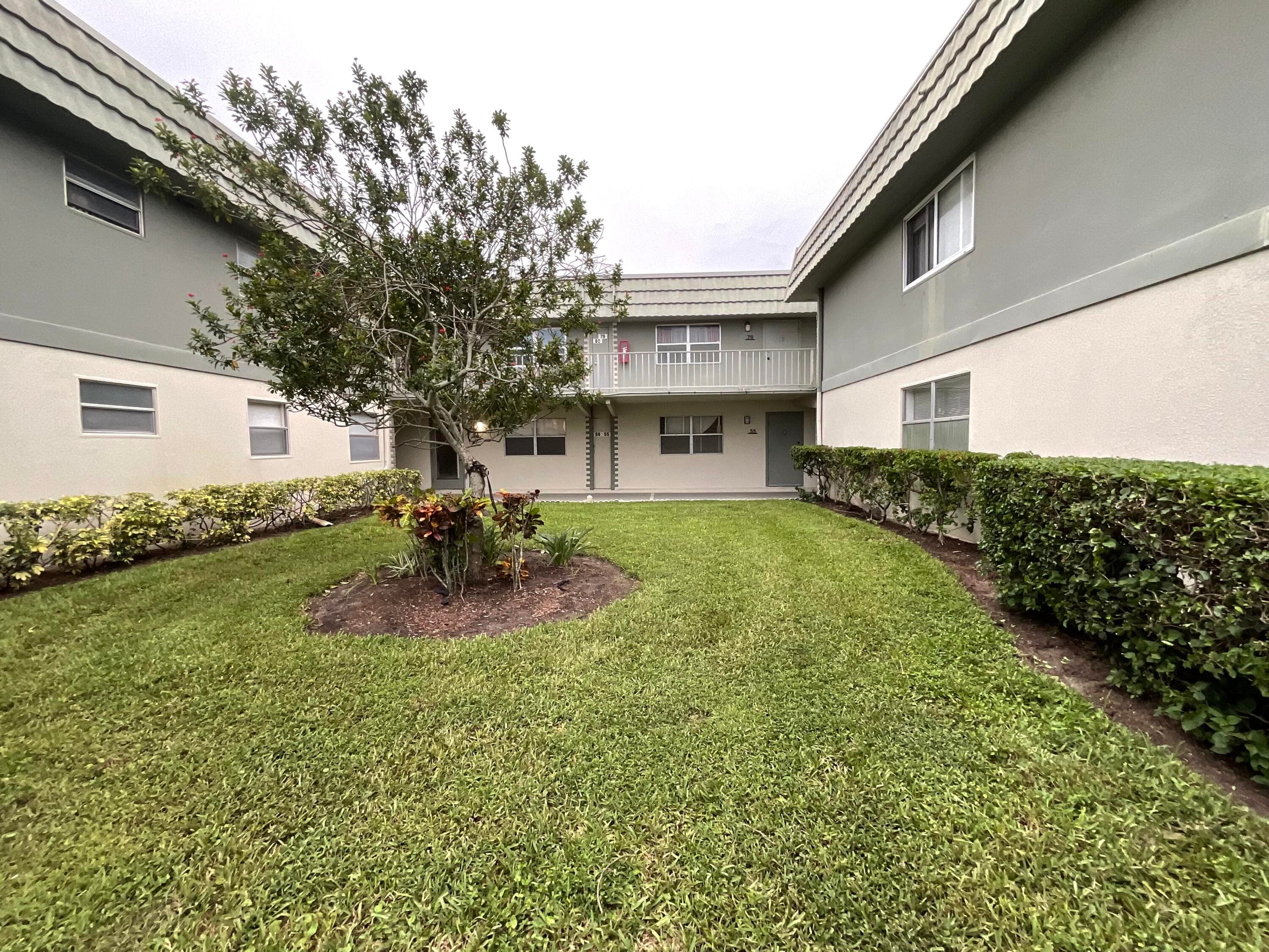 679 Saxony Way, Delray Beach, FL 33446 — photo
