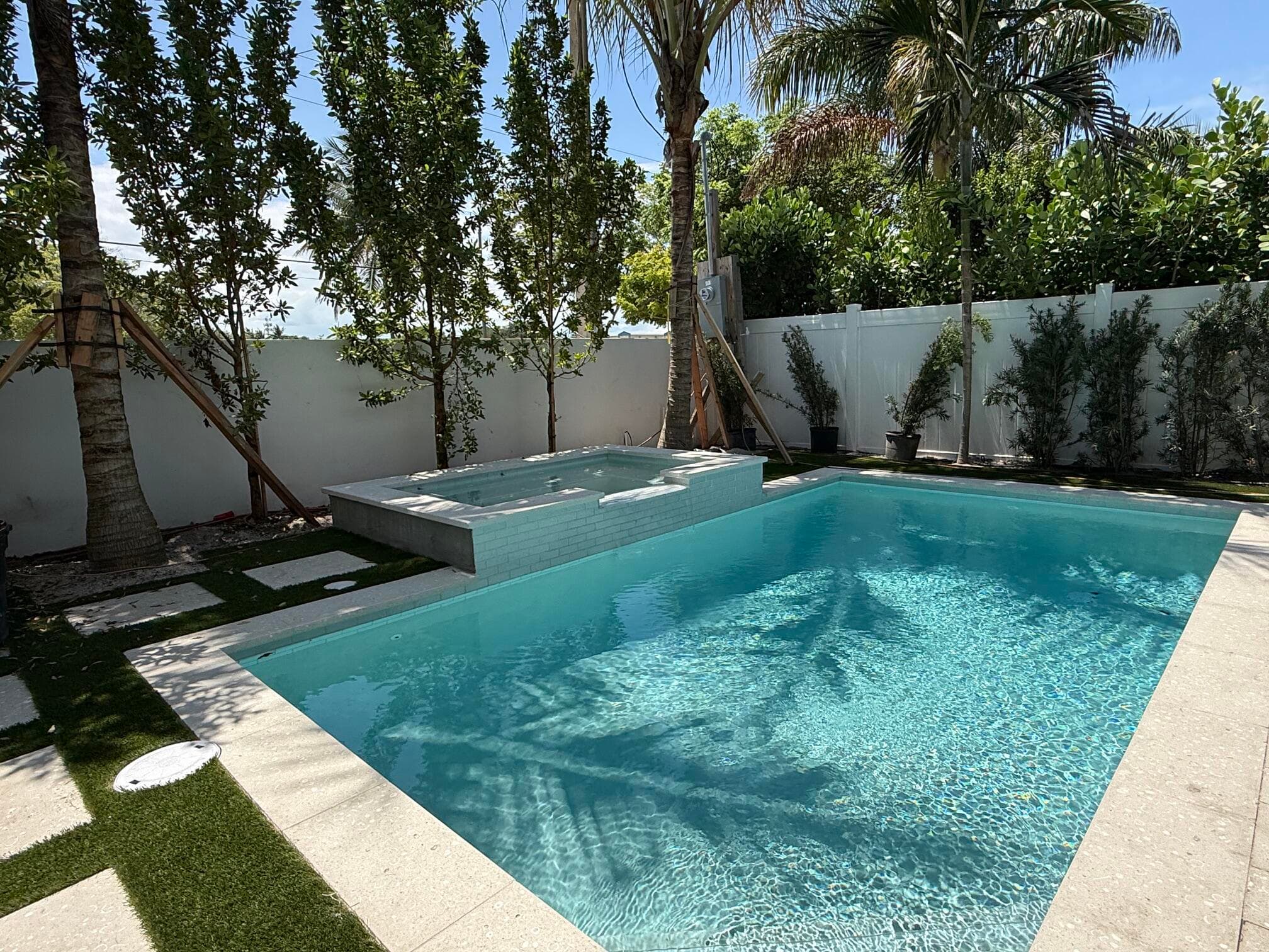 291 Summa Street, West Palm Beach, FL 33405 — photo 2 of 8